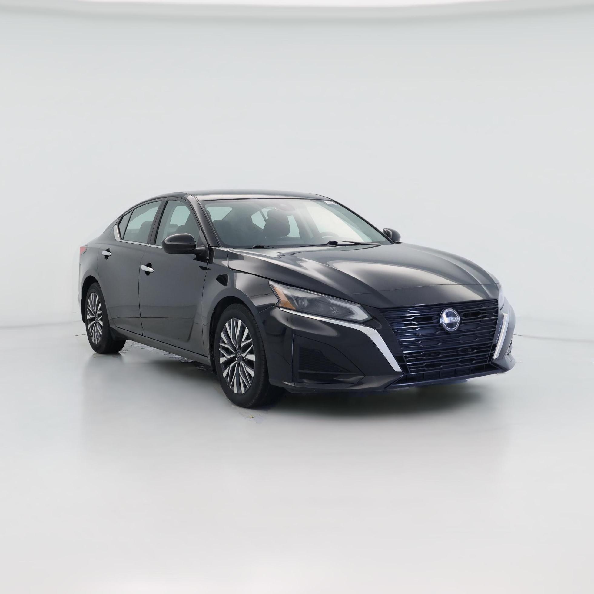 Thumbnail: 2023 Nissan Altima - 1