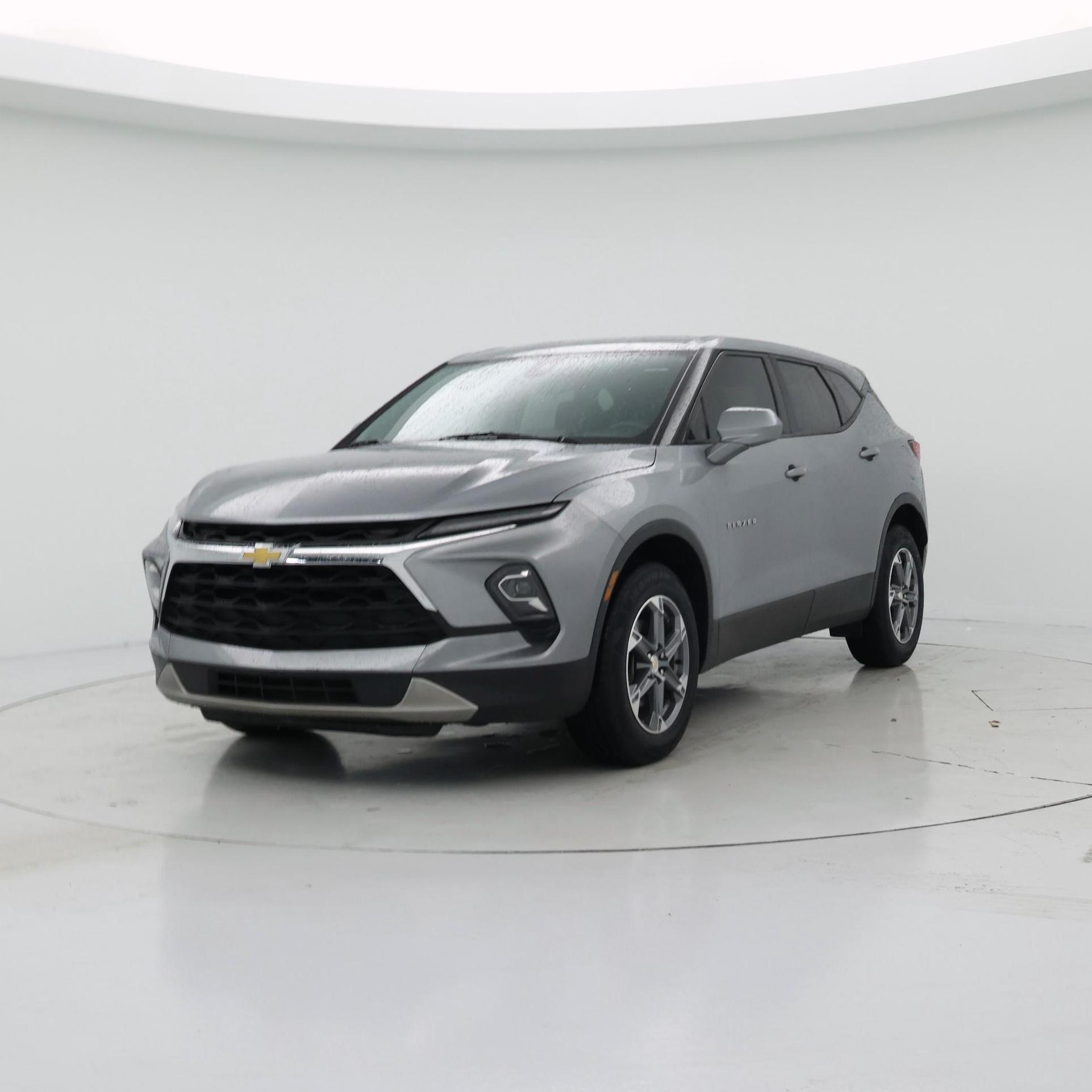 Thumbnail: 2023 Chevrolet Blazer - 4