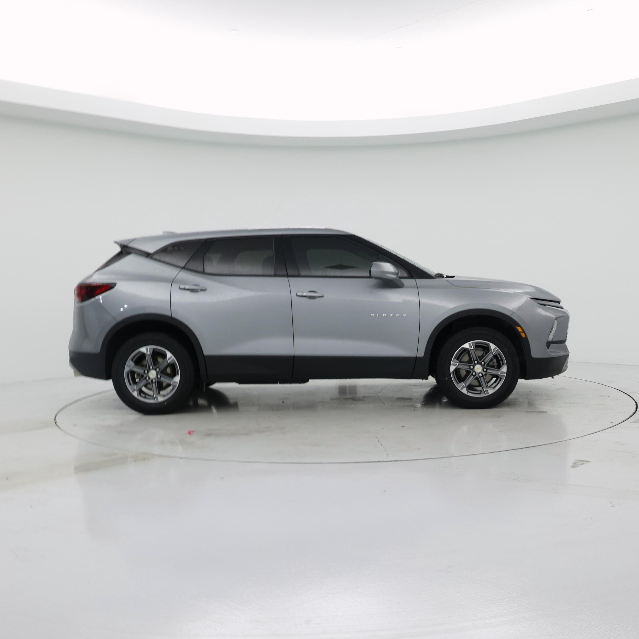 Thumbnail: 2023 Chevrolet Blazer - 7