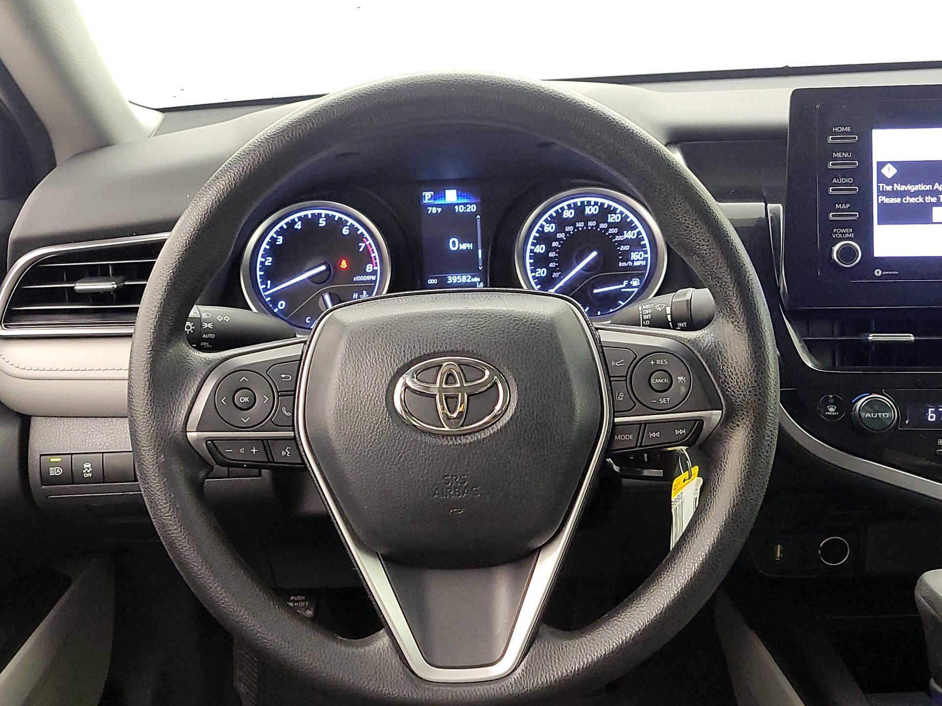 Thumbnail: 2023 Toyota Camry - 10