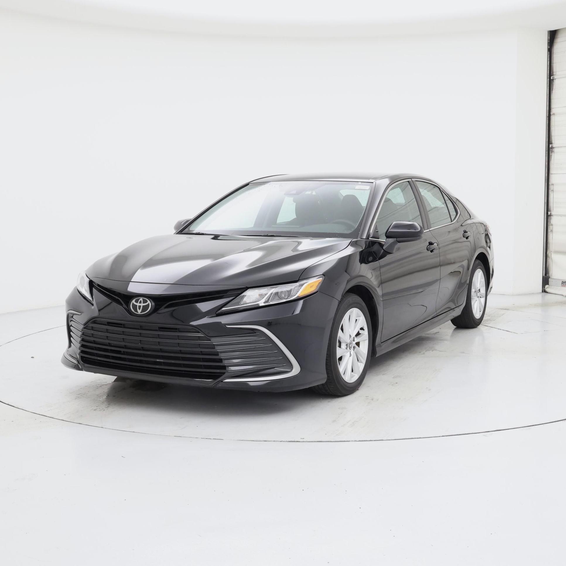 Thumbnail: 2023 Toyota Camry - 4