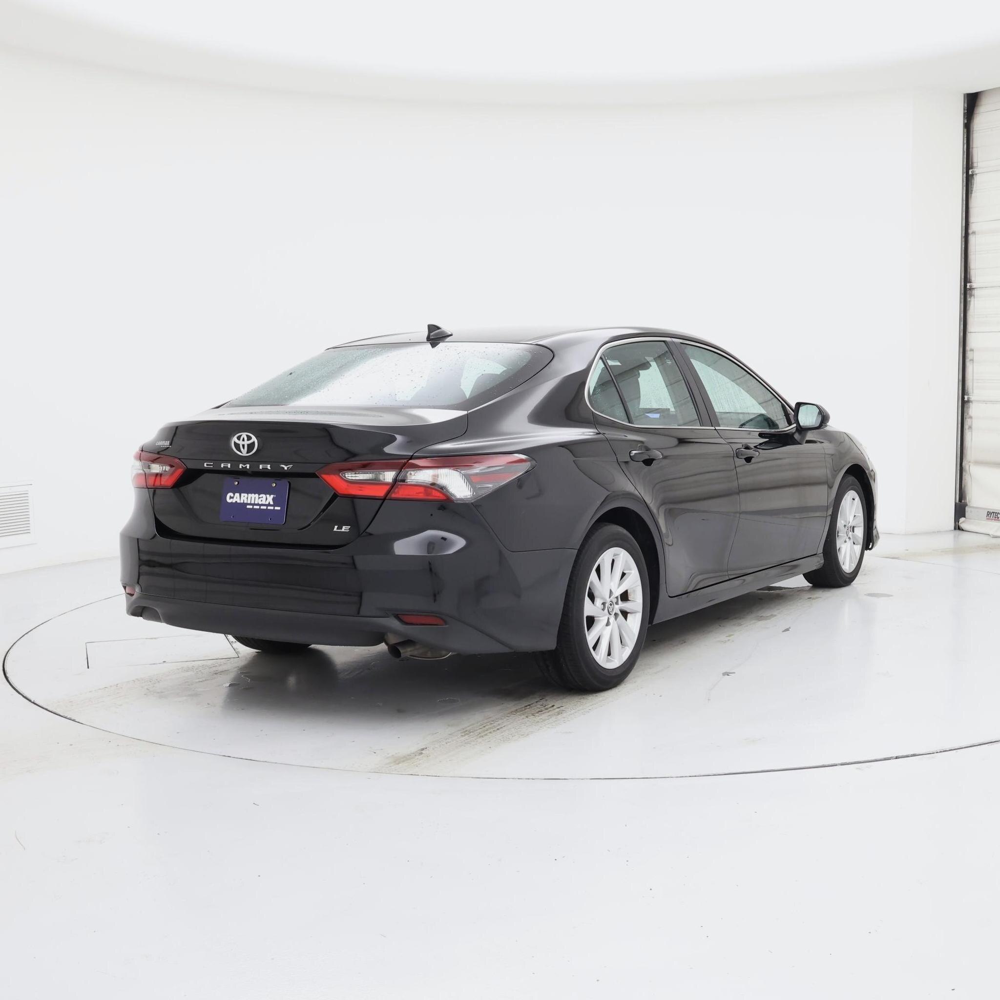 Thumbnail: 2023 Toyota Camry - 8