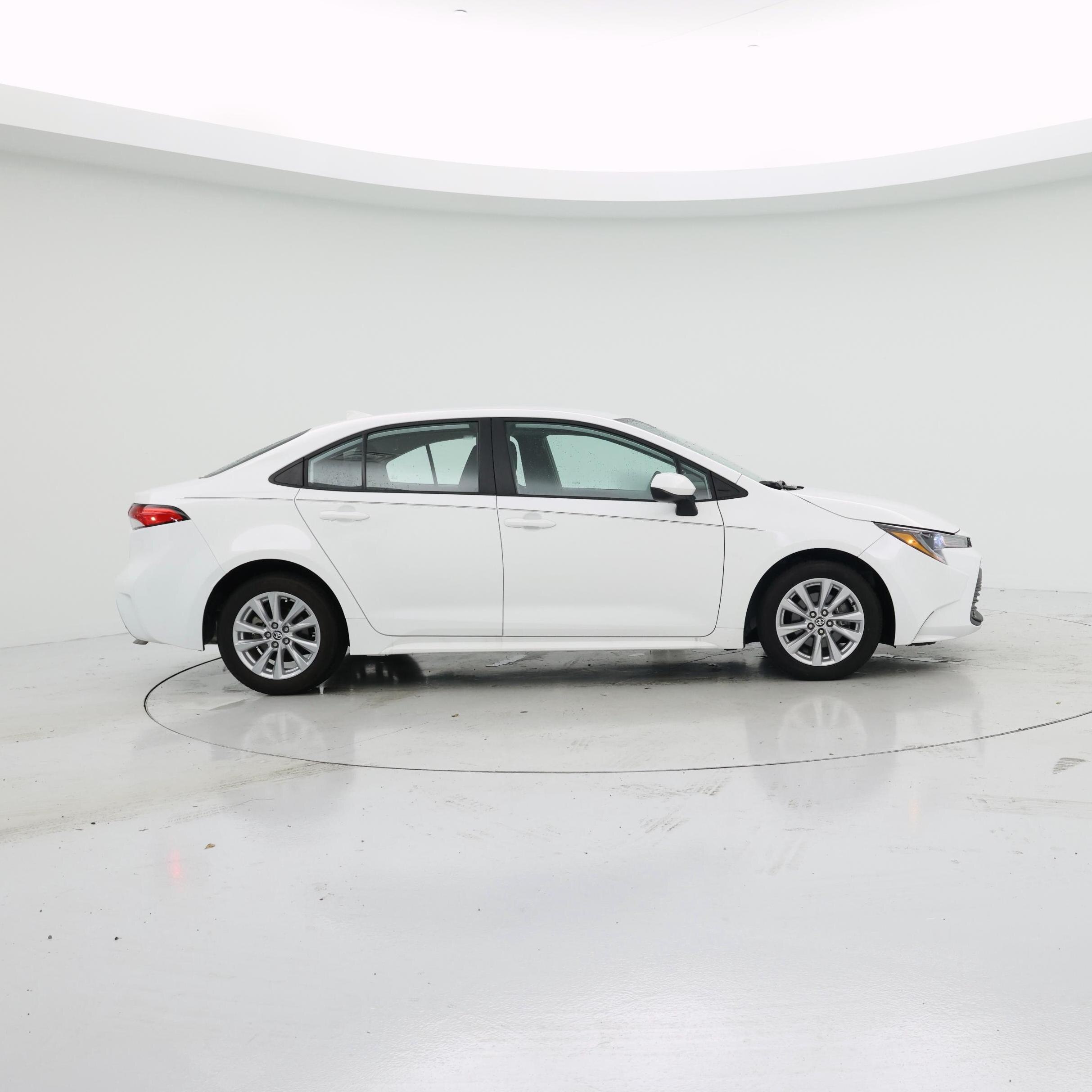 Thumbnail: 2023 Toyota Corolla - 7