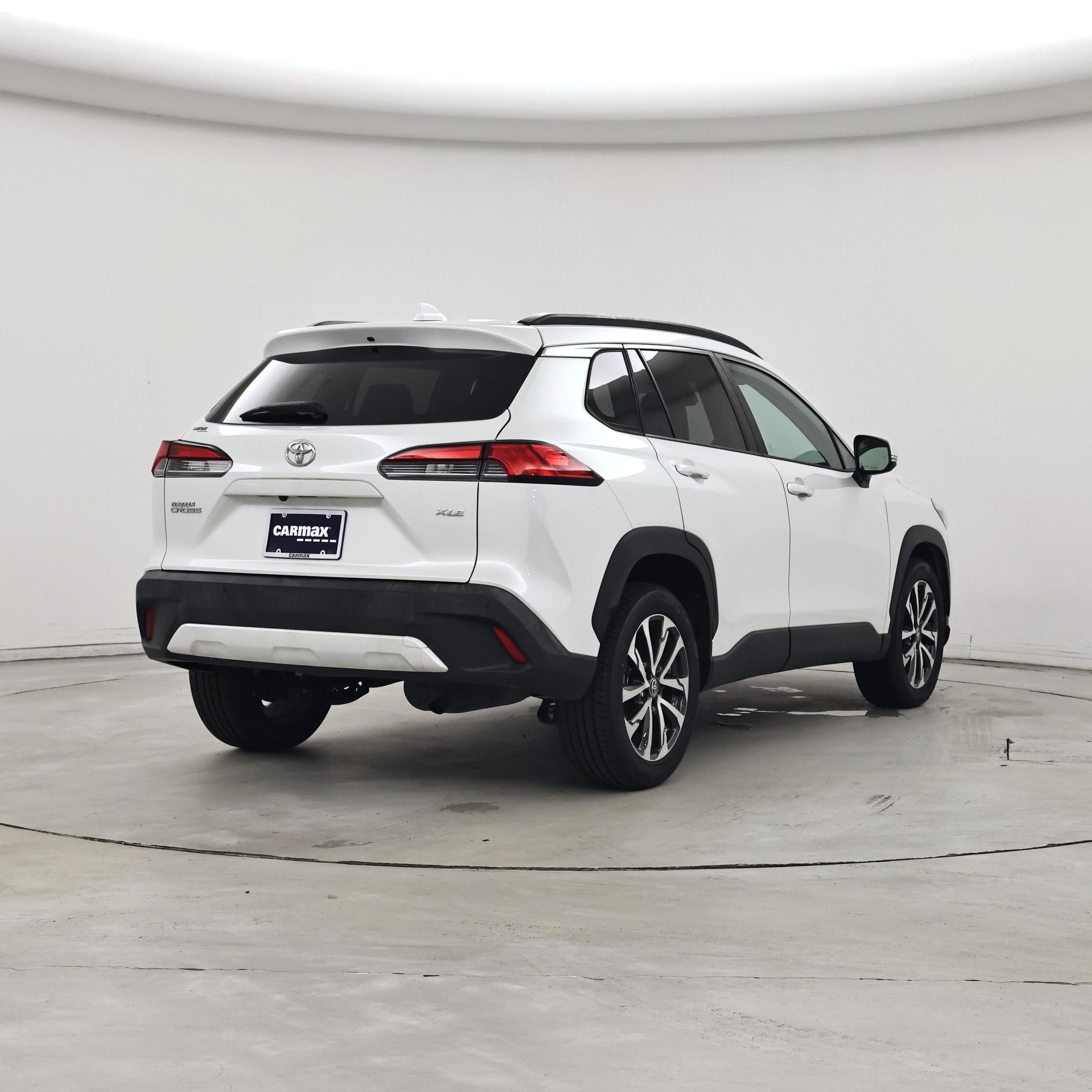 Thumbnail: 2022 Toyota Corolla Cross - 8
