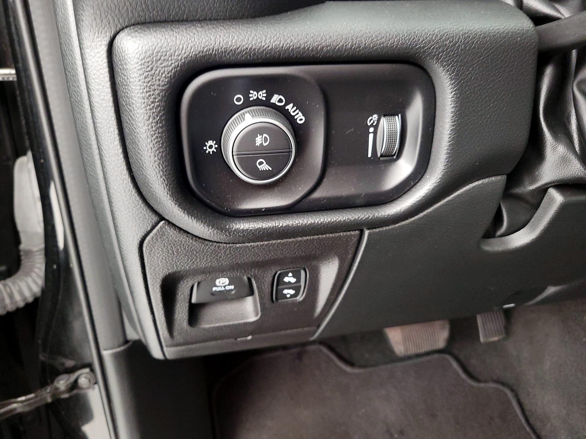 Thumbnail: 2022 RAM 1500 - 13