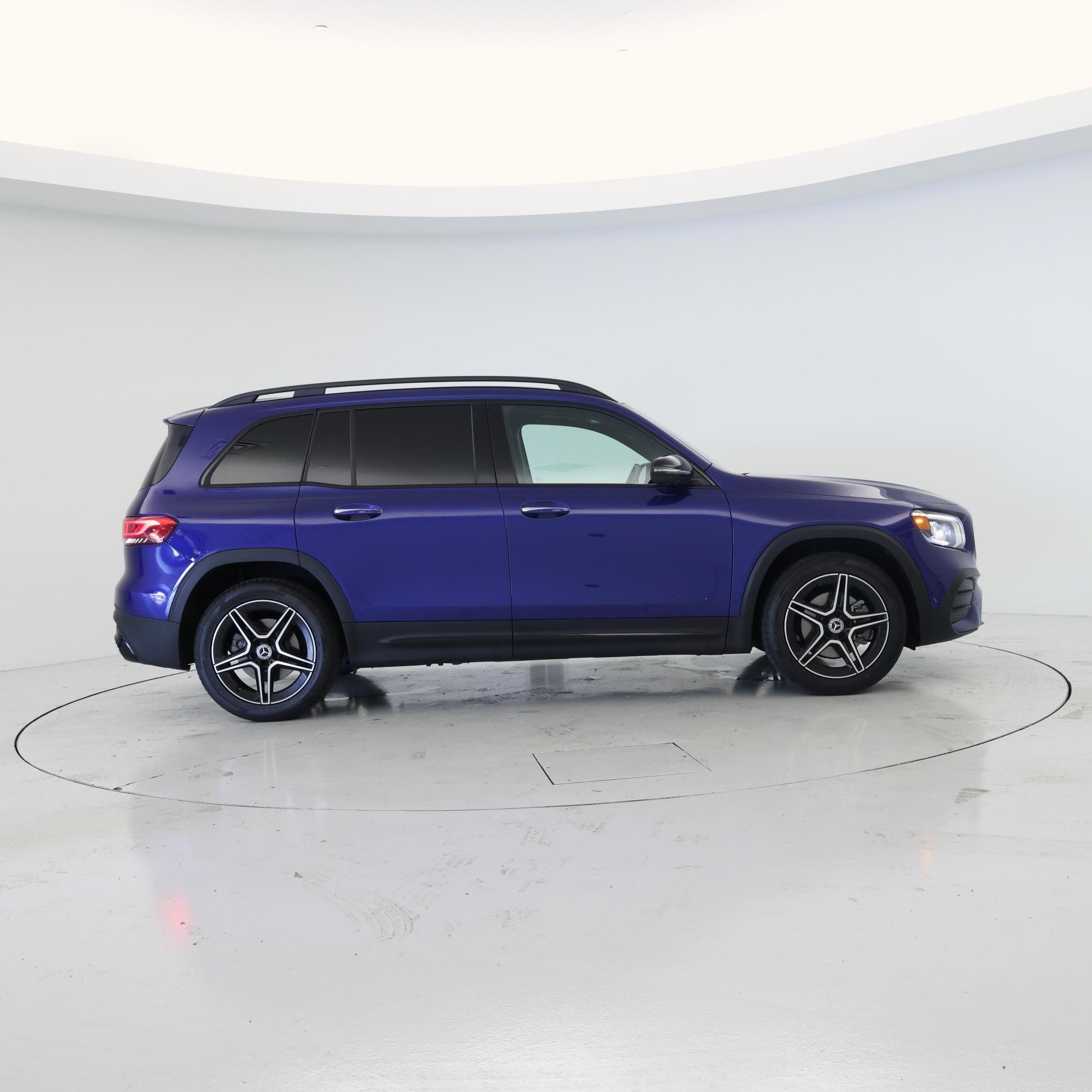 Thumbnail: 2021 Mercedes-Benz GLB - 7