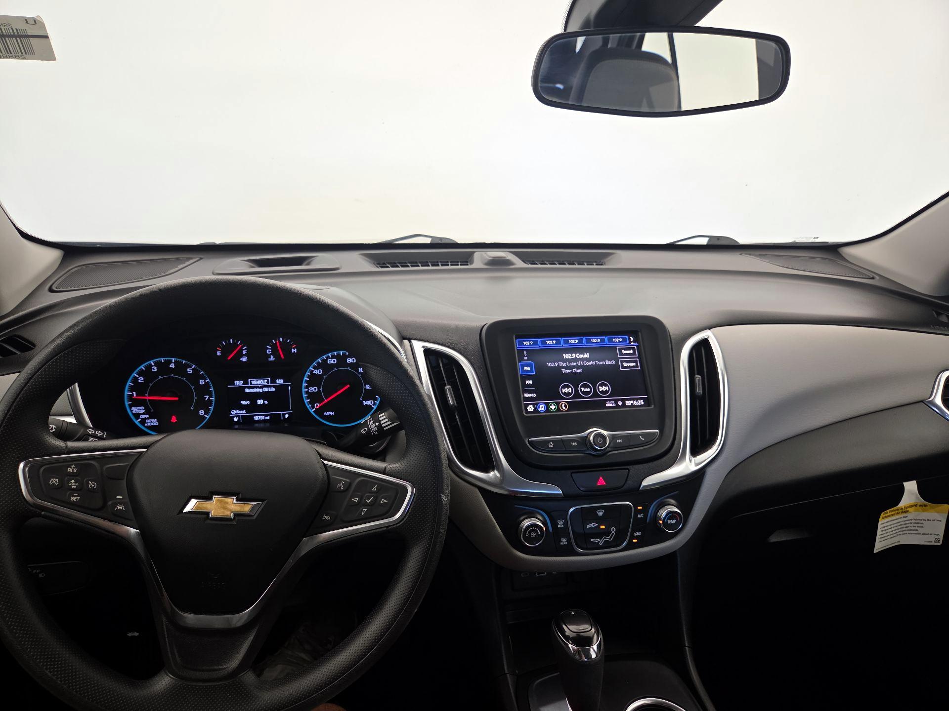 Thumbnail: 2021 Chevrolet Equinox - 9