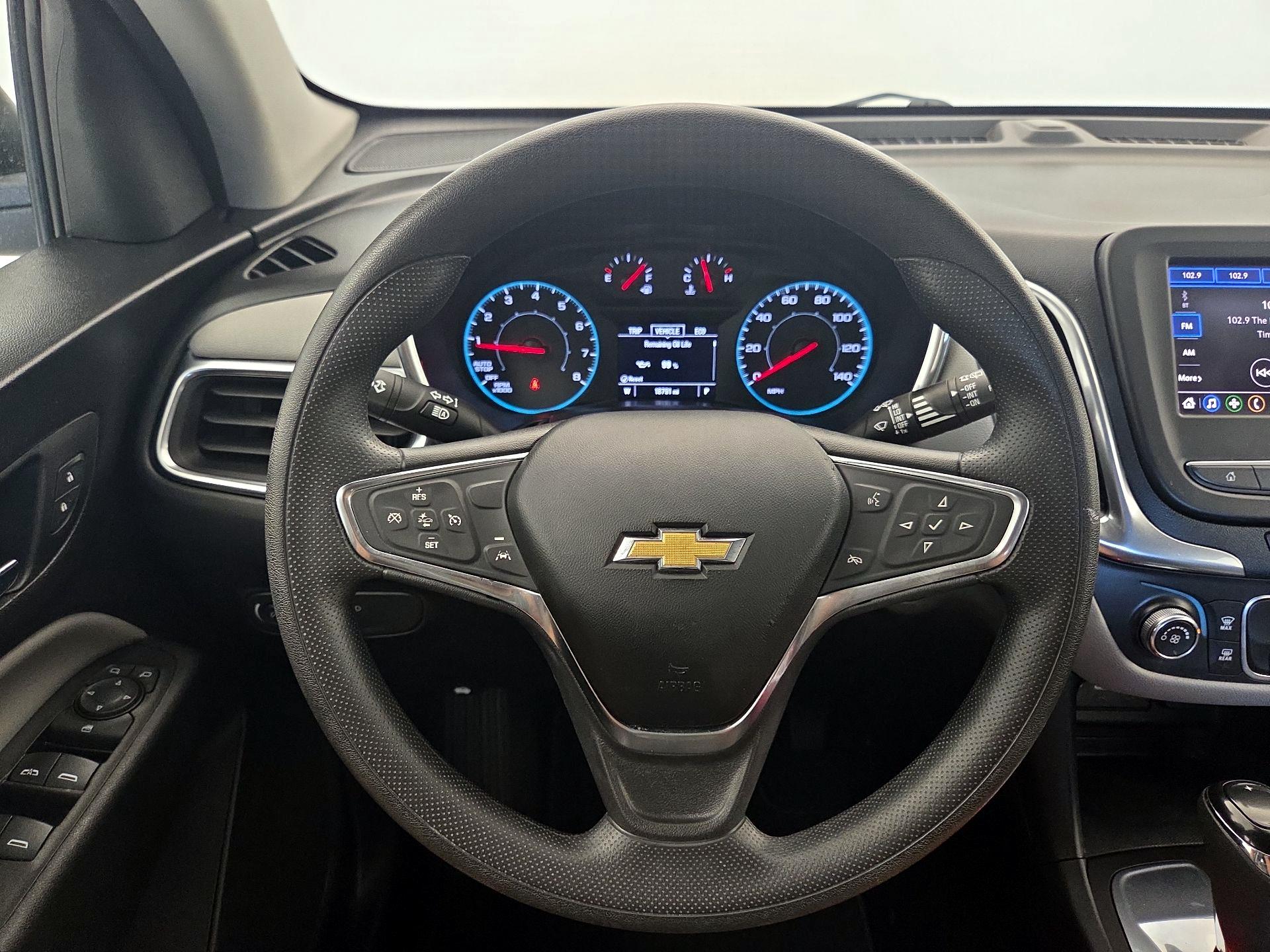 Thumbnail: 2021 Chevrolet Equinox - 10