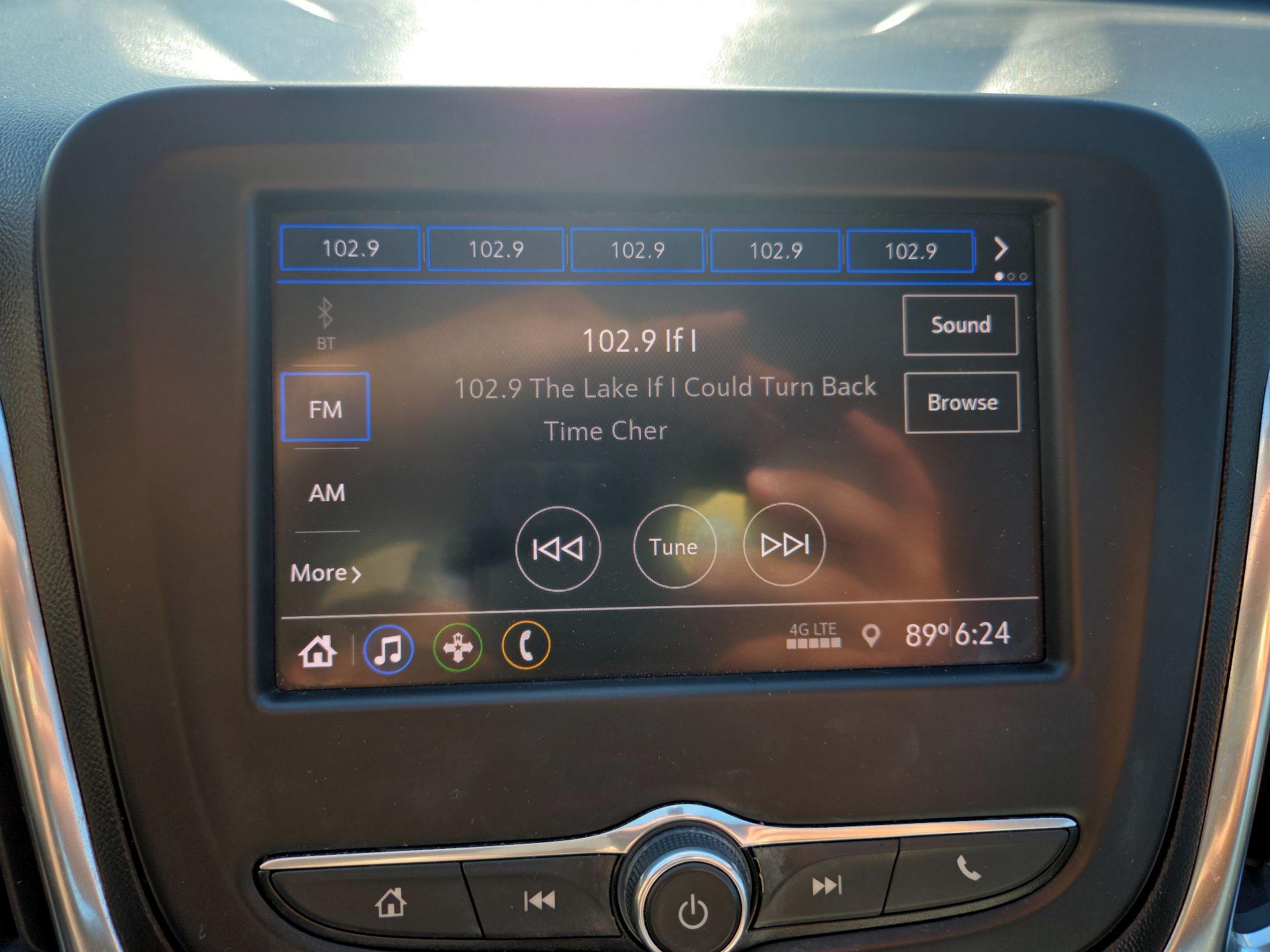 Thumbnail: 2021 Chevrolet Equinox - 15