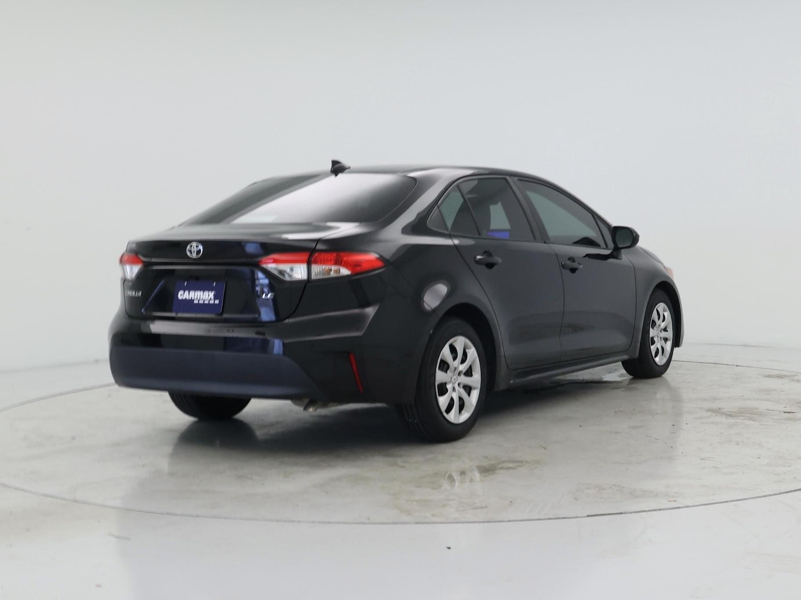2023 Toyota Corolla LE - Photo 9
