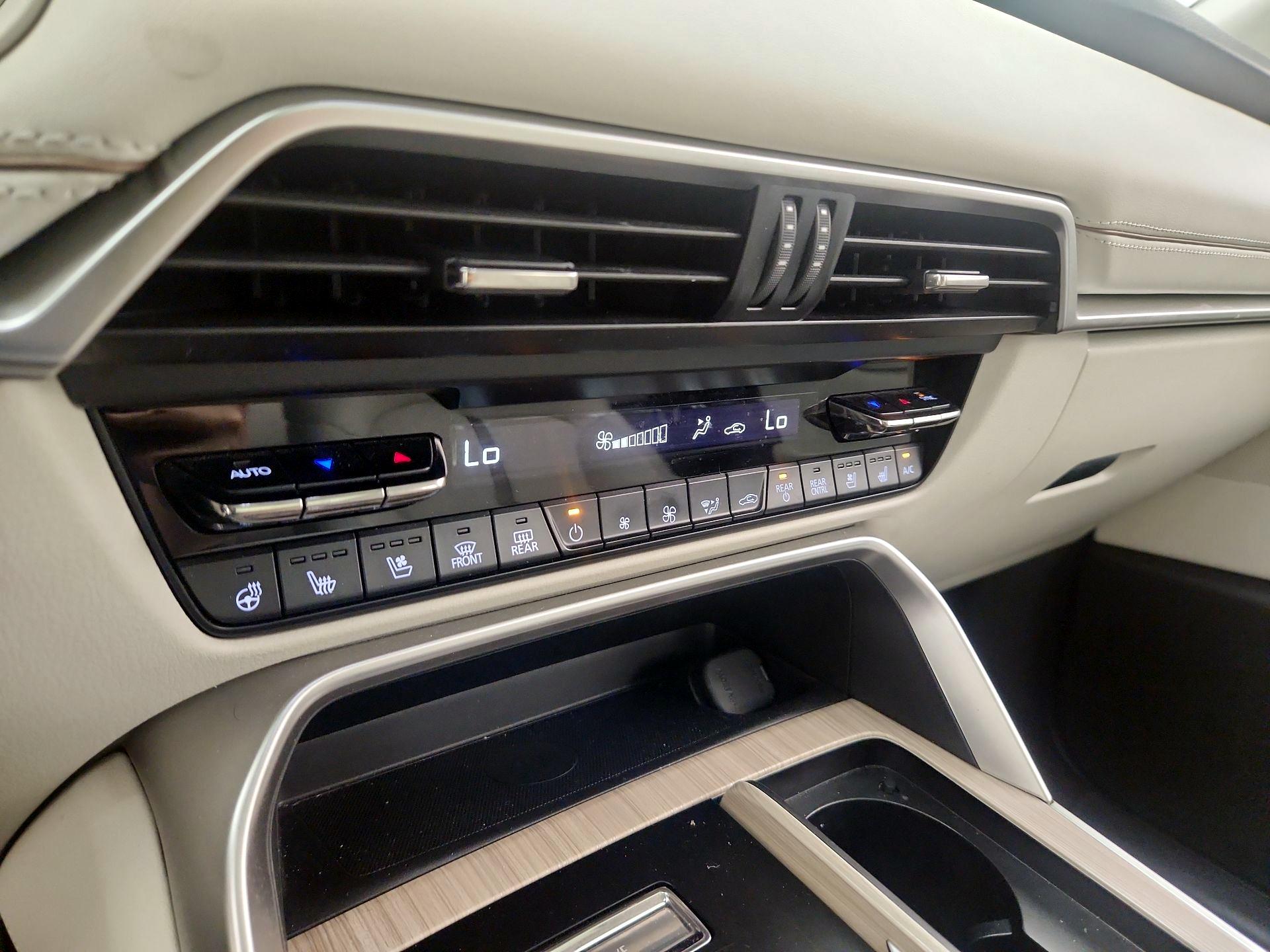 Thumbnail: 2025 Mazda CX-90 - 16