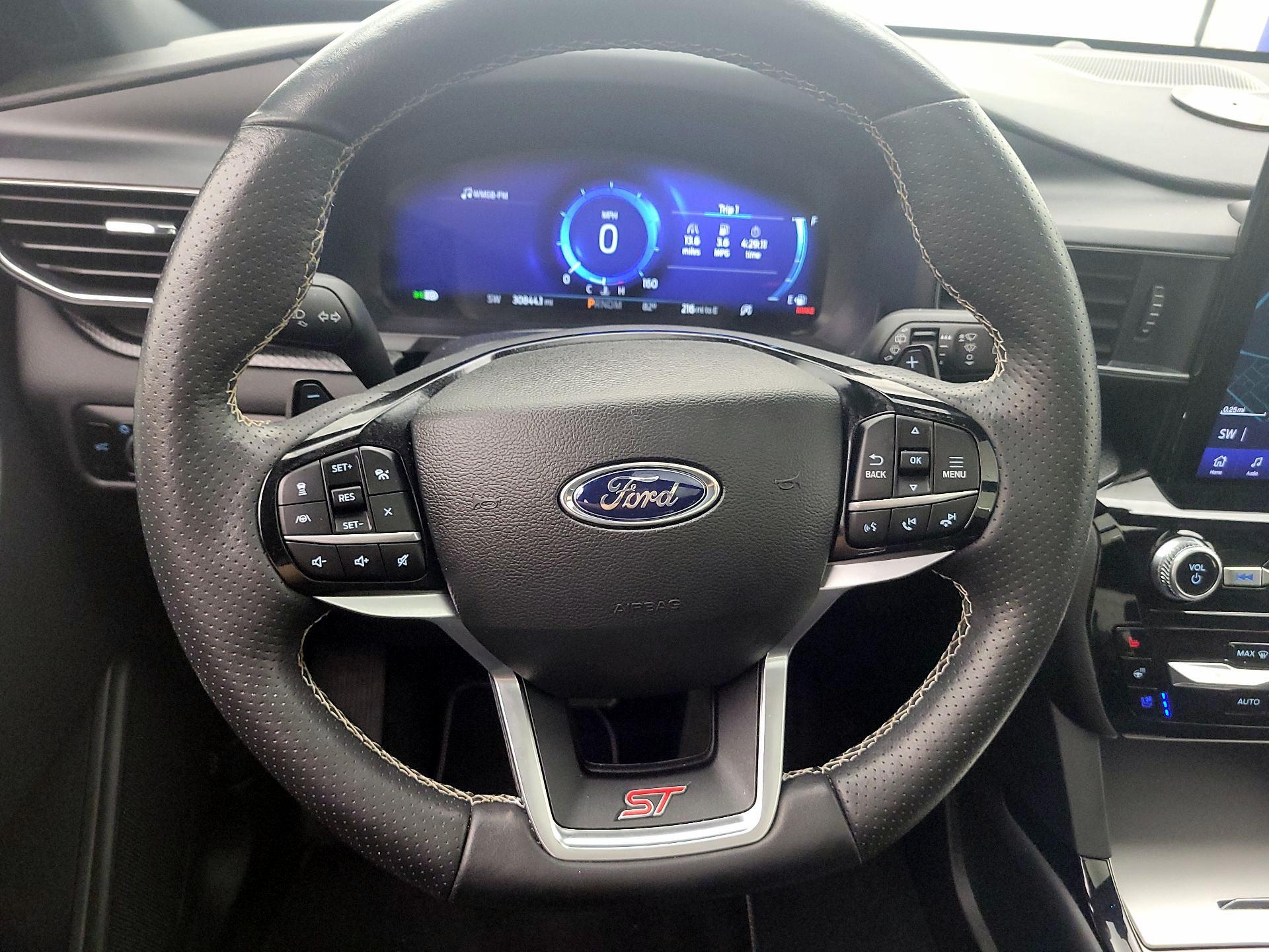 Thumbnail: 2023 Ford Explorer - 10
