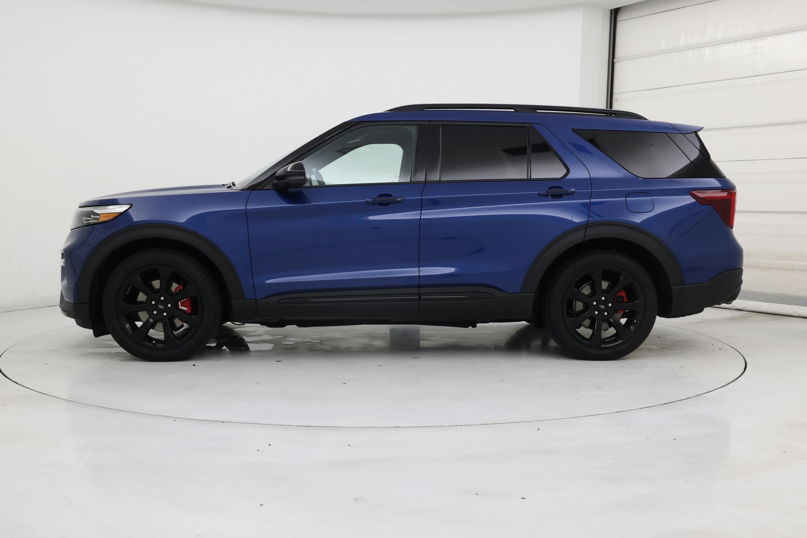 Thumbnail: 2023 Ford Explorer - 3
