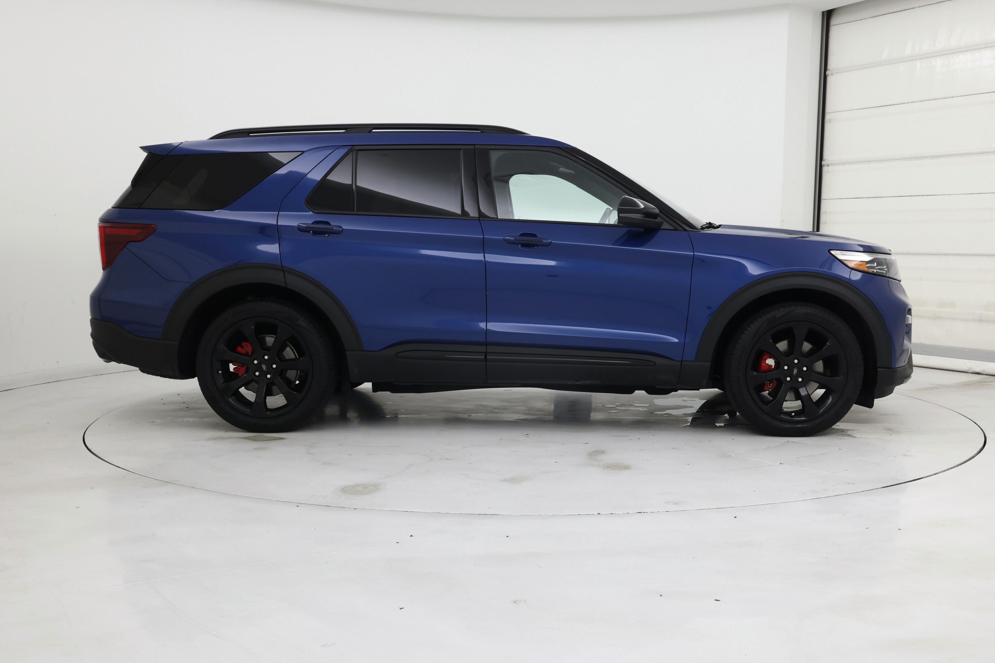 Thumbnail: 2023 Ford Explorer - 7