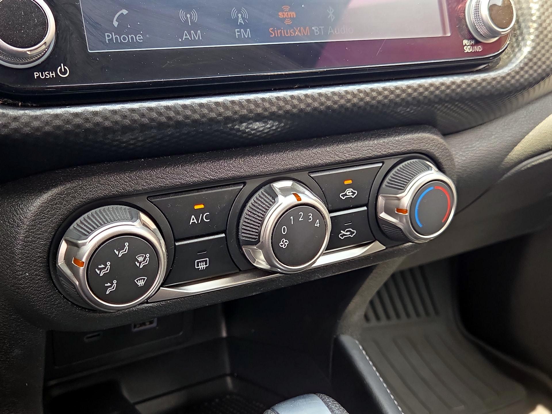 Thumbnail: 2023 Nissan Kicks - 15