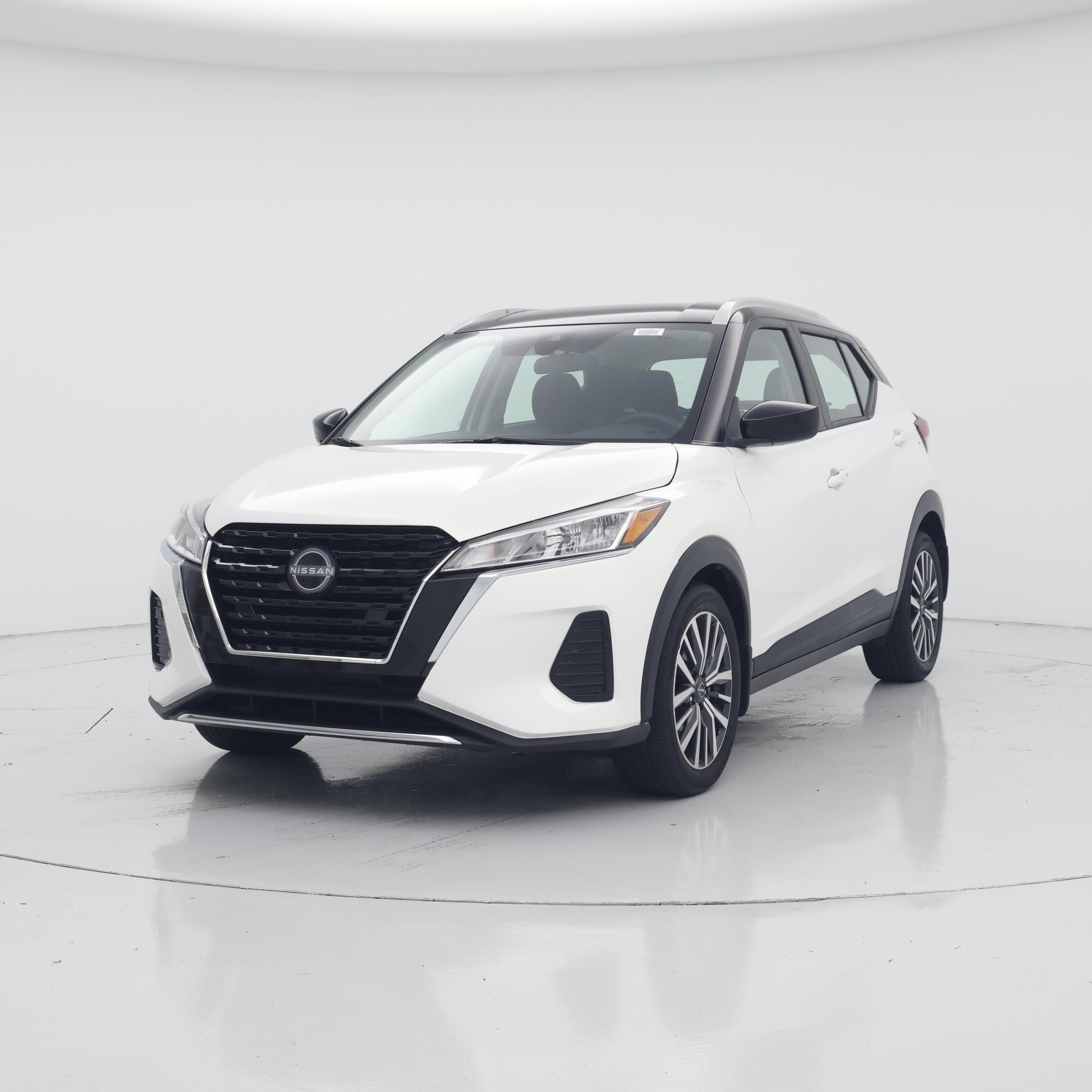 Thumbnail: 2023 Nissan Kicks - 4