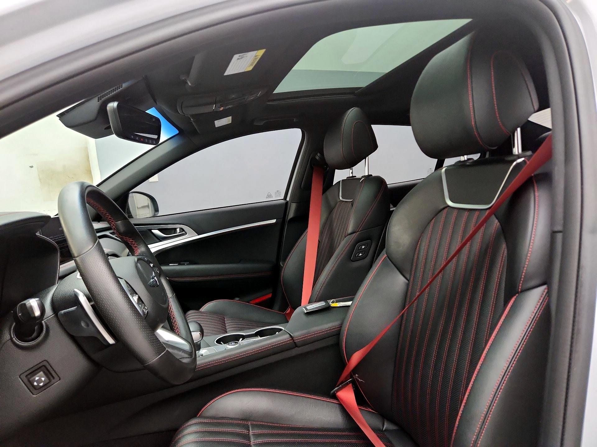 Thumbnail: 2022 Genesis G70 - 20