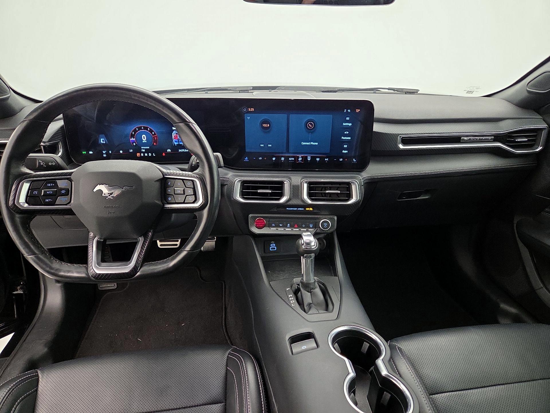 Thumbnail: 2025 Ford Mustang - 9