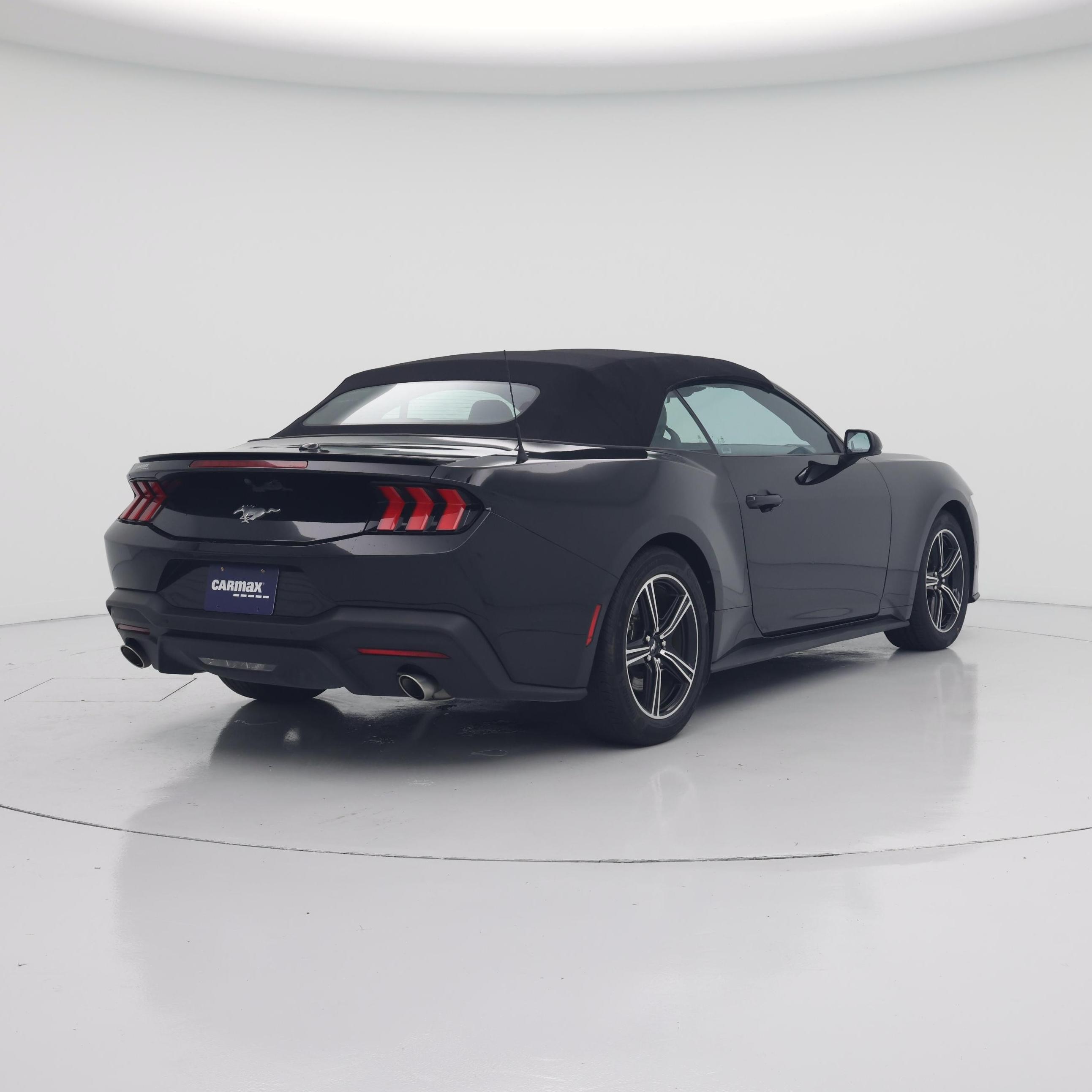Thumbnail: 2025 Ford Mustang - 8
