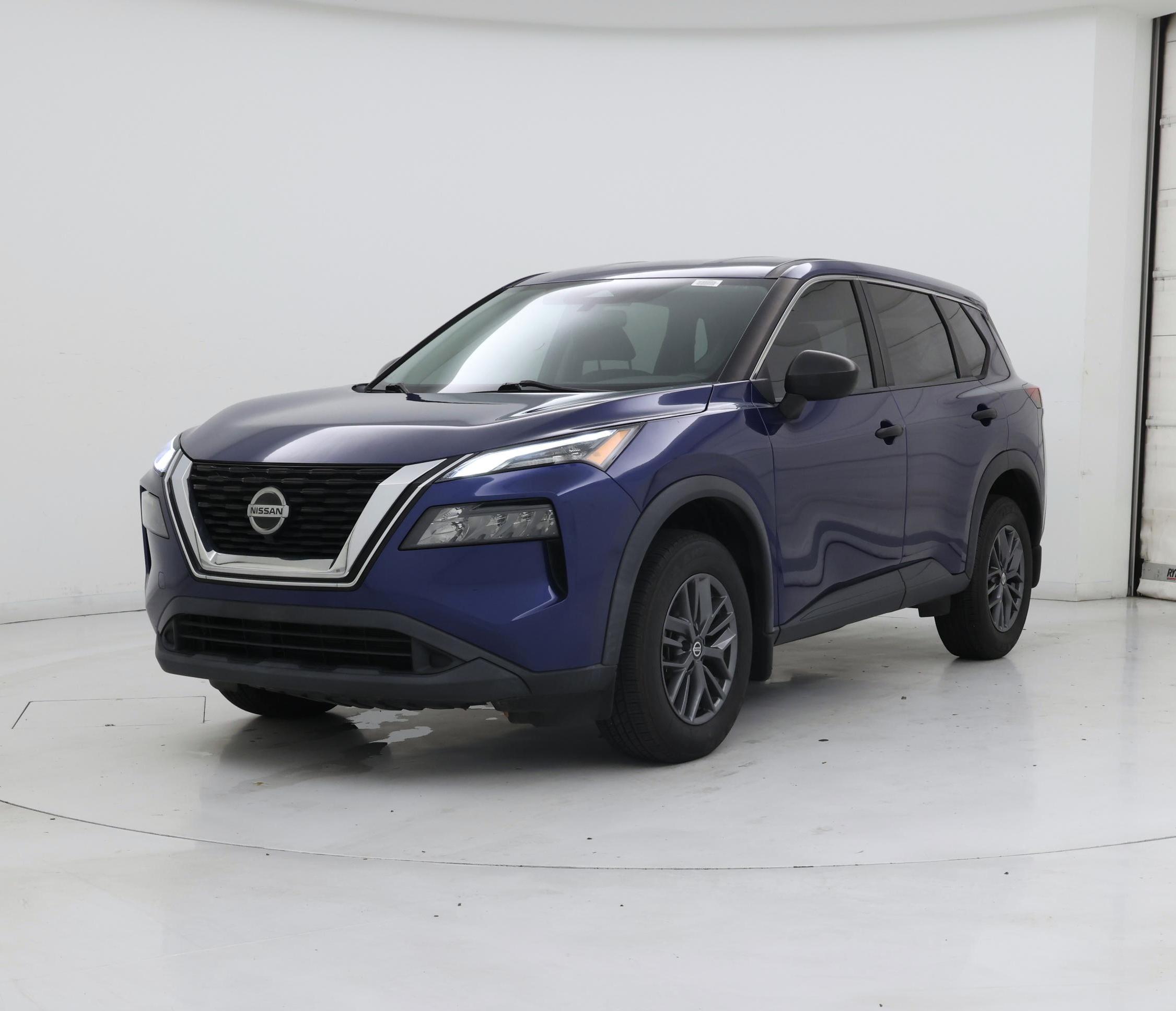 Thumbnail: 2021 Nissan Rogue - 4