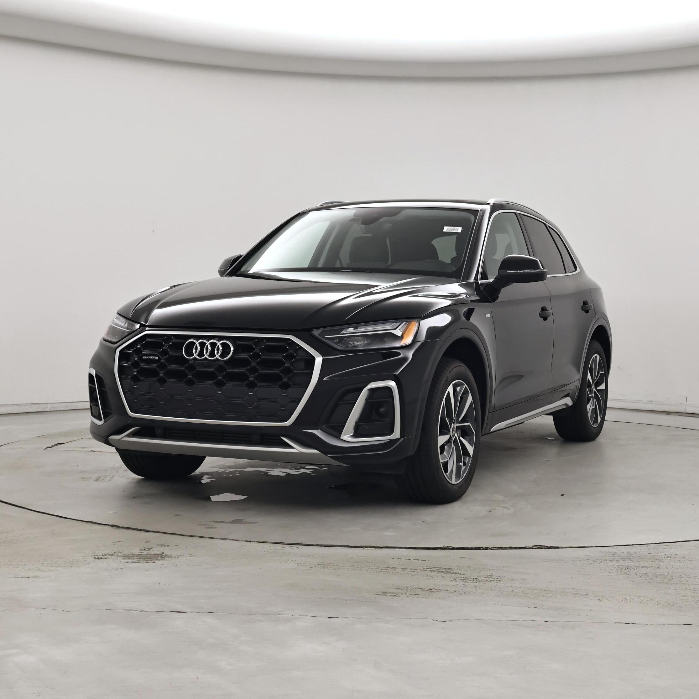 Thumbnail: 2023 Audi Q5 - 4