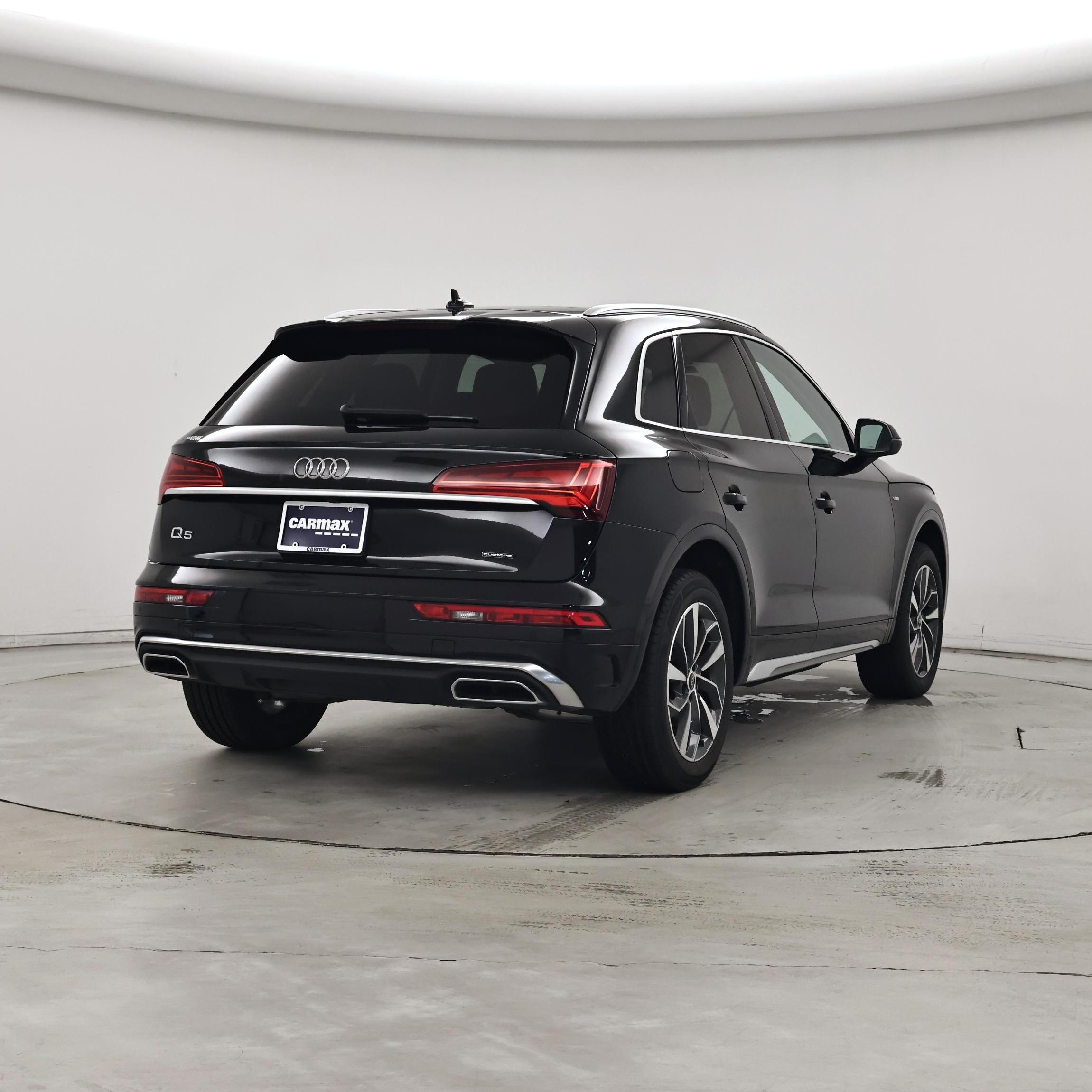 Thumbnail: 2023 Audi Q5 - 8