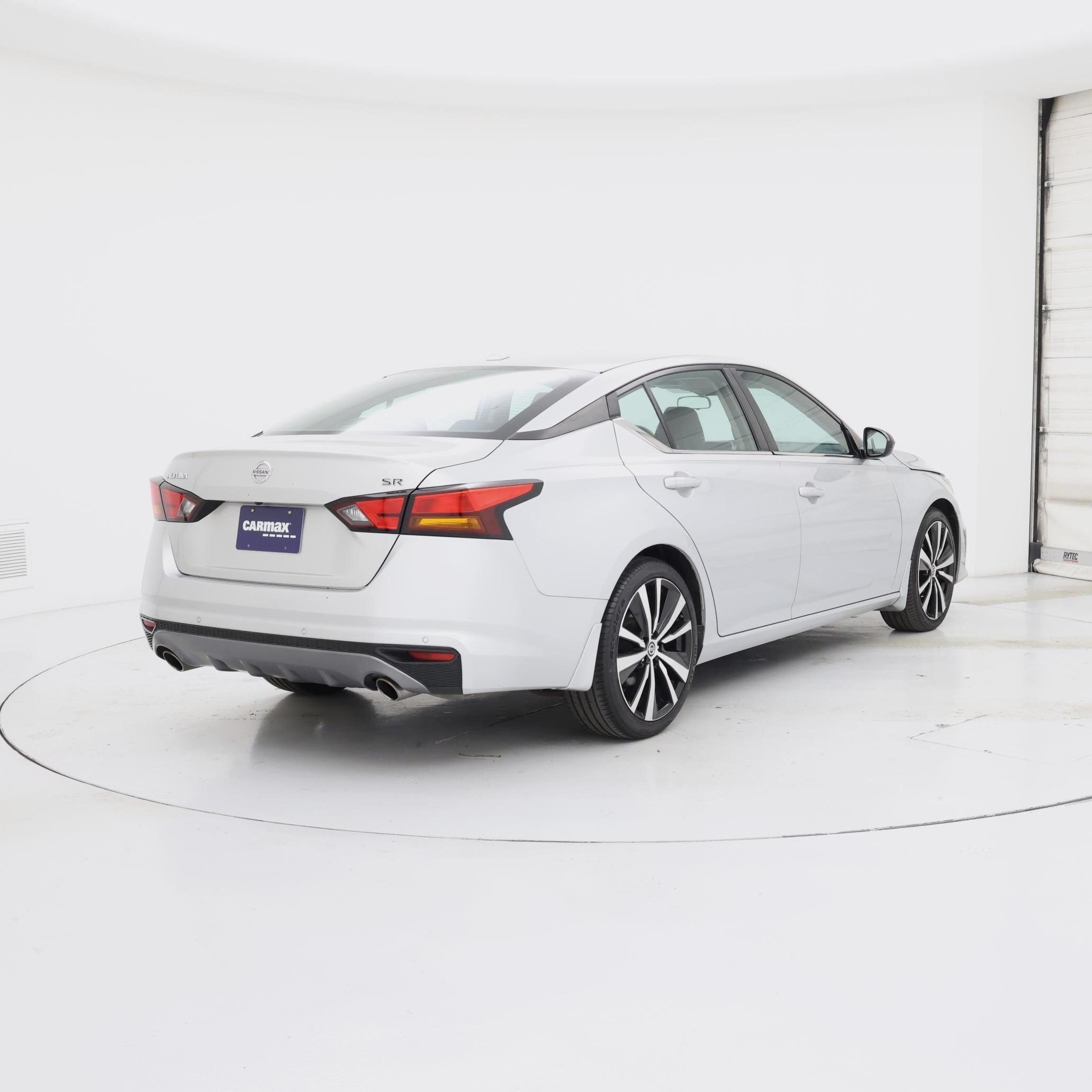 Thumbnail: 2020 Nissan Altima - 8