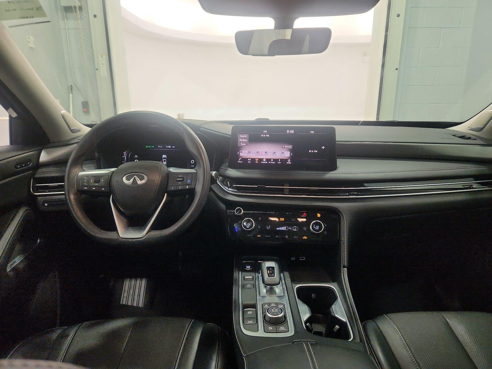 Thumbnail: 2023 INFINITI QX60 - 9