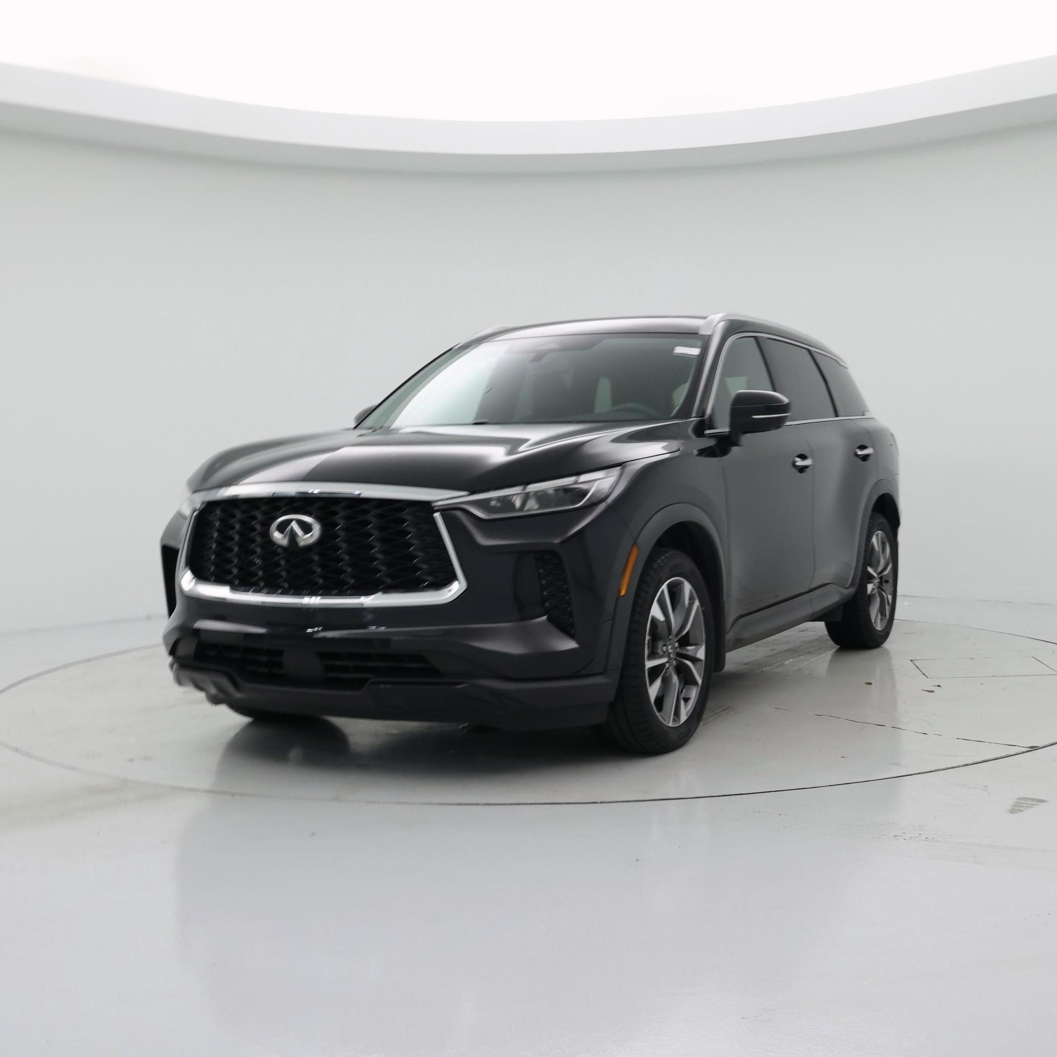 Thumbnail: 2023 INFINITI QX60 - 4