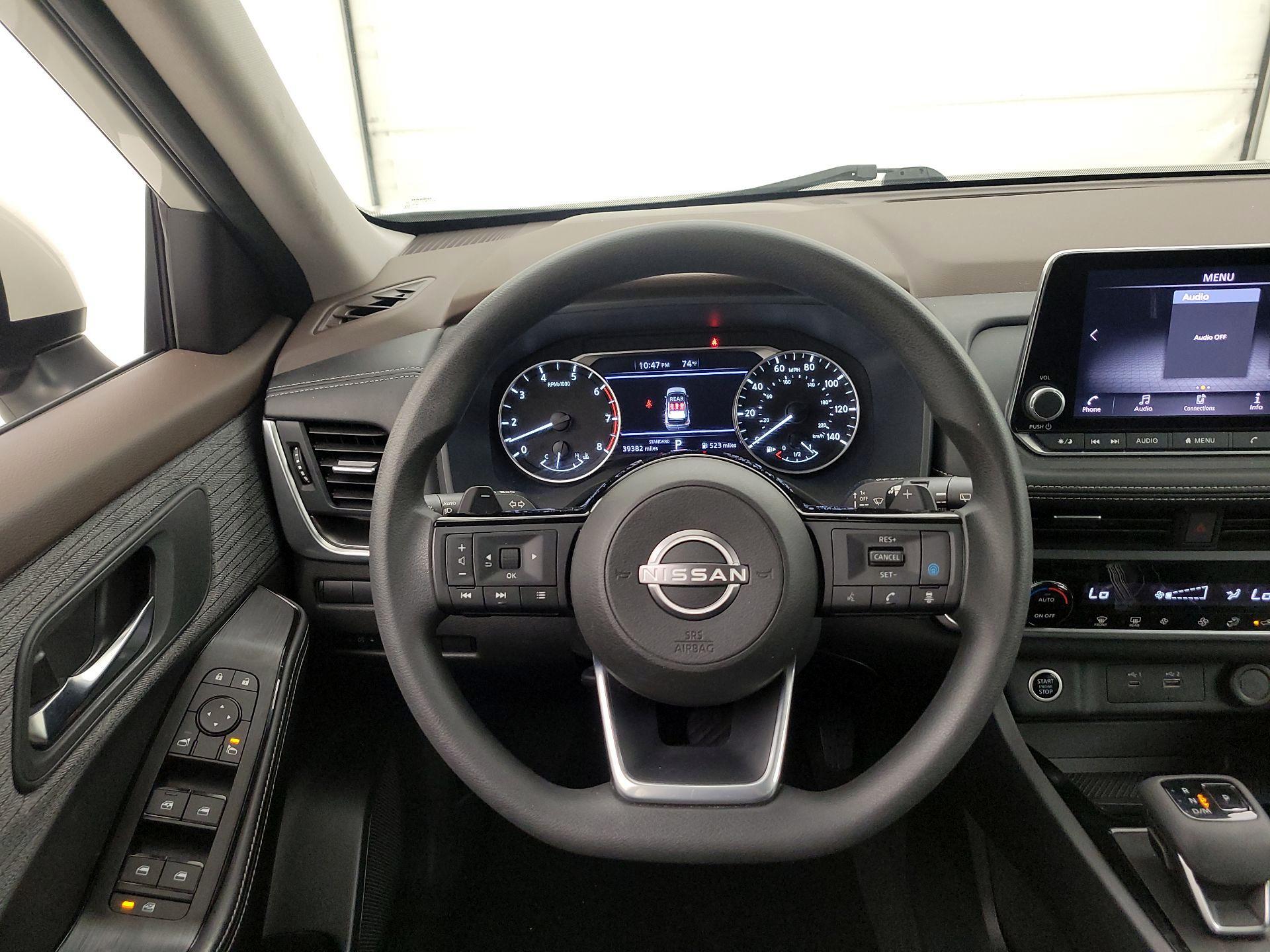 Thumbnail: 2023 Nissan Rogue - 10