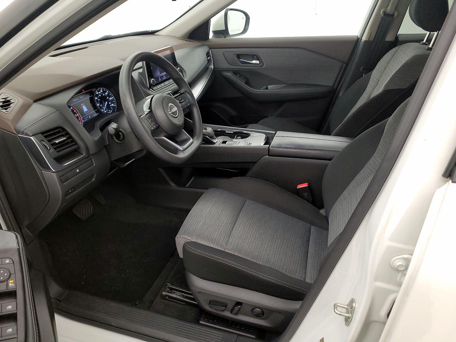 Thumbnail: 2023 Nissan Rogue - 11