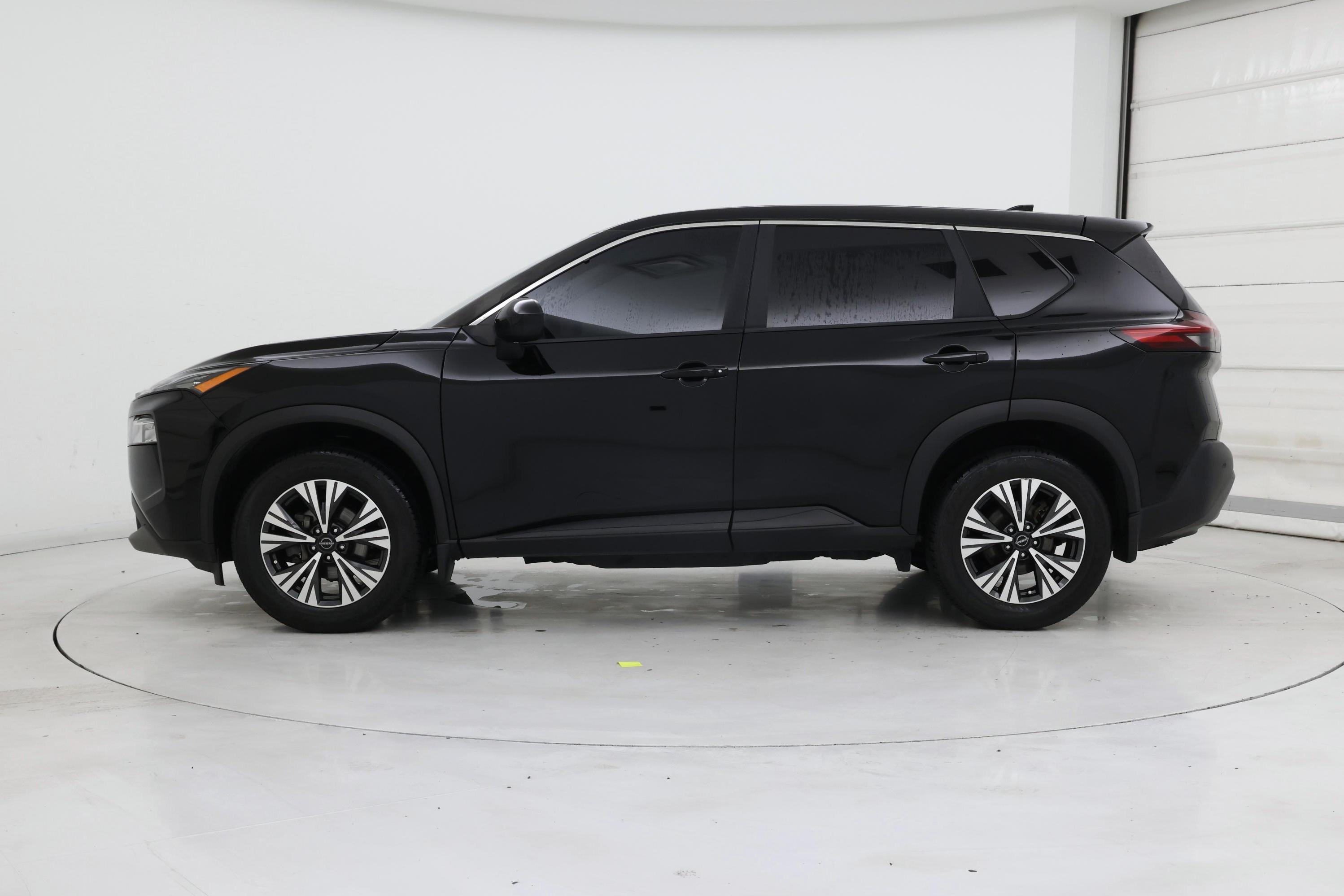 Thumbnail: 2023 Nissan Rogue - 3