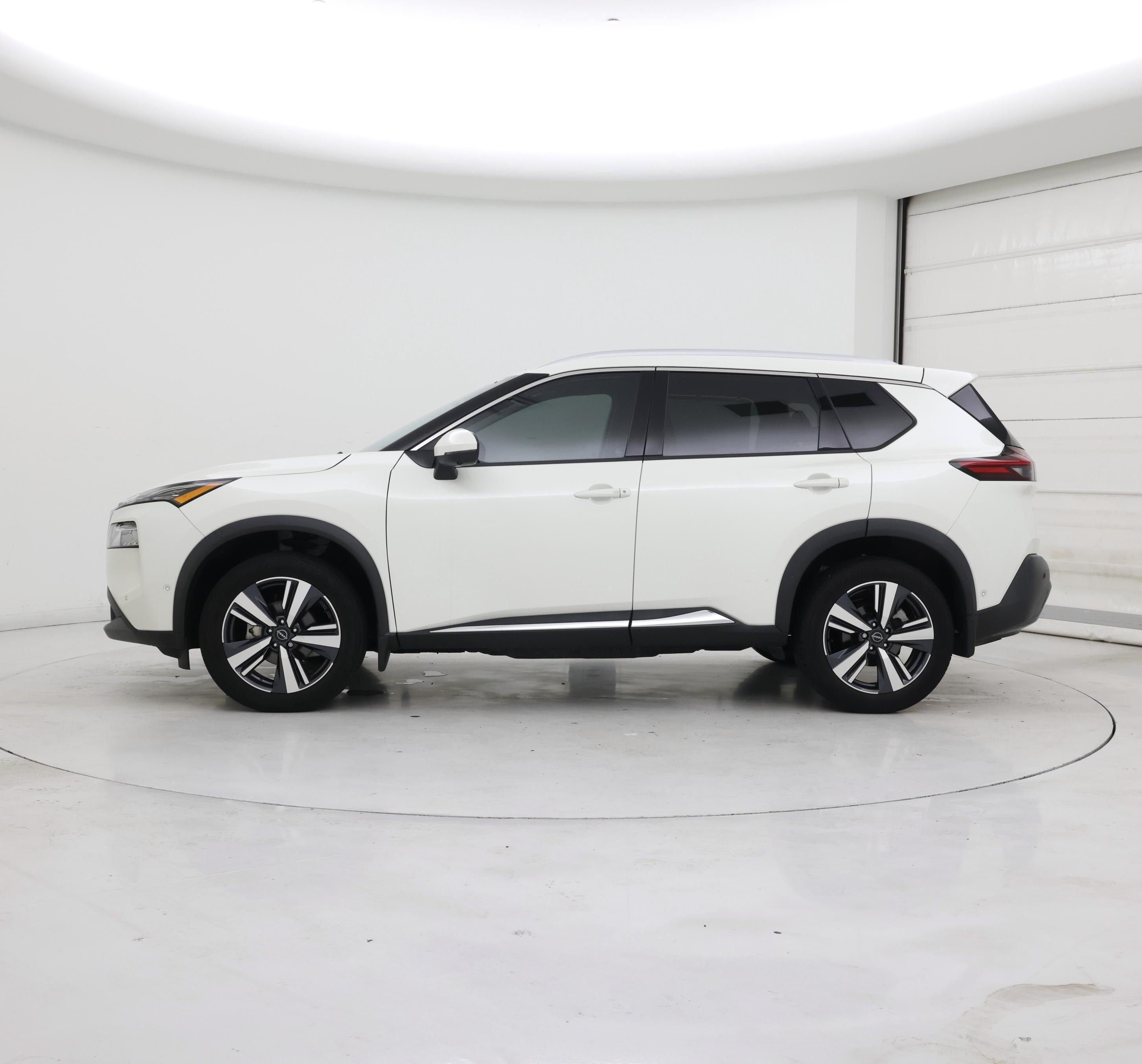 Thumbnail: 2023 Nissan Rogue - 3