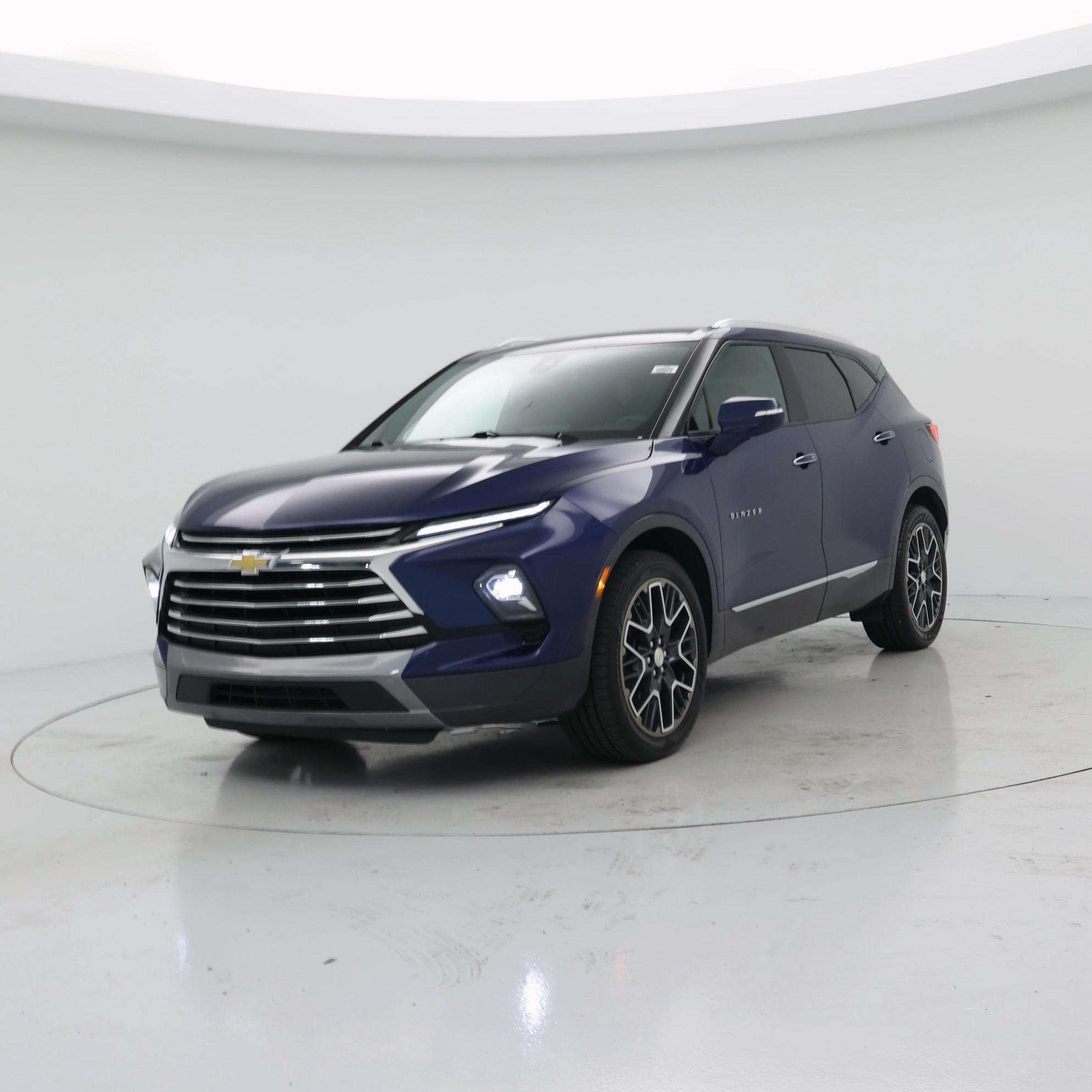 Thumbnail: 2023 Chevrolet Blazer - 4