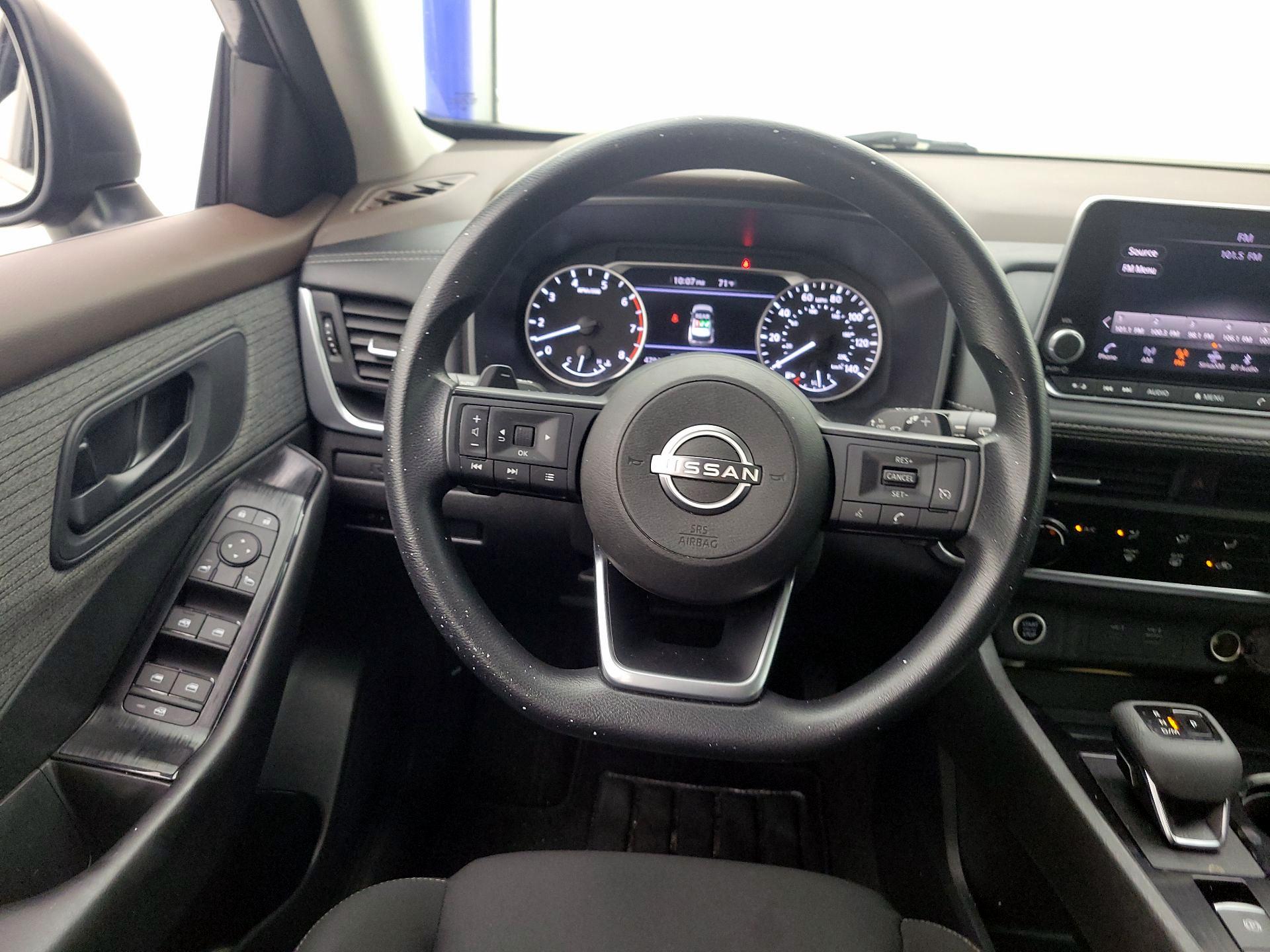 Thumbnail: 2023 Nissan Rogue - 10