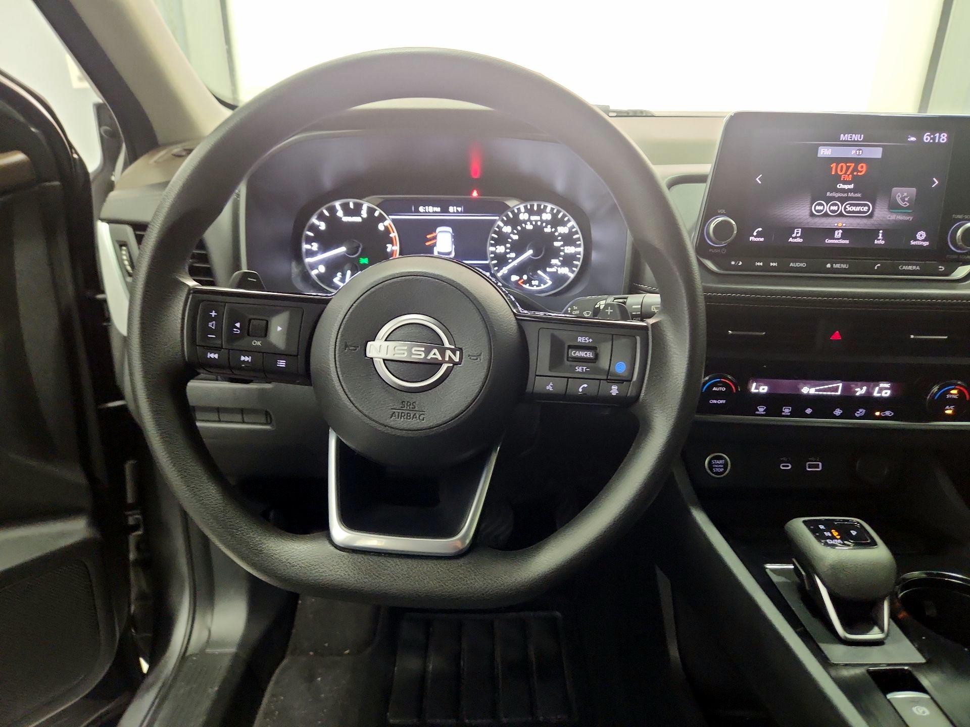 Thumbnail: 2023 Nissan Rogue - 10