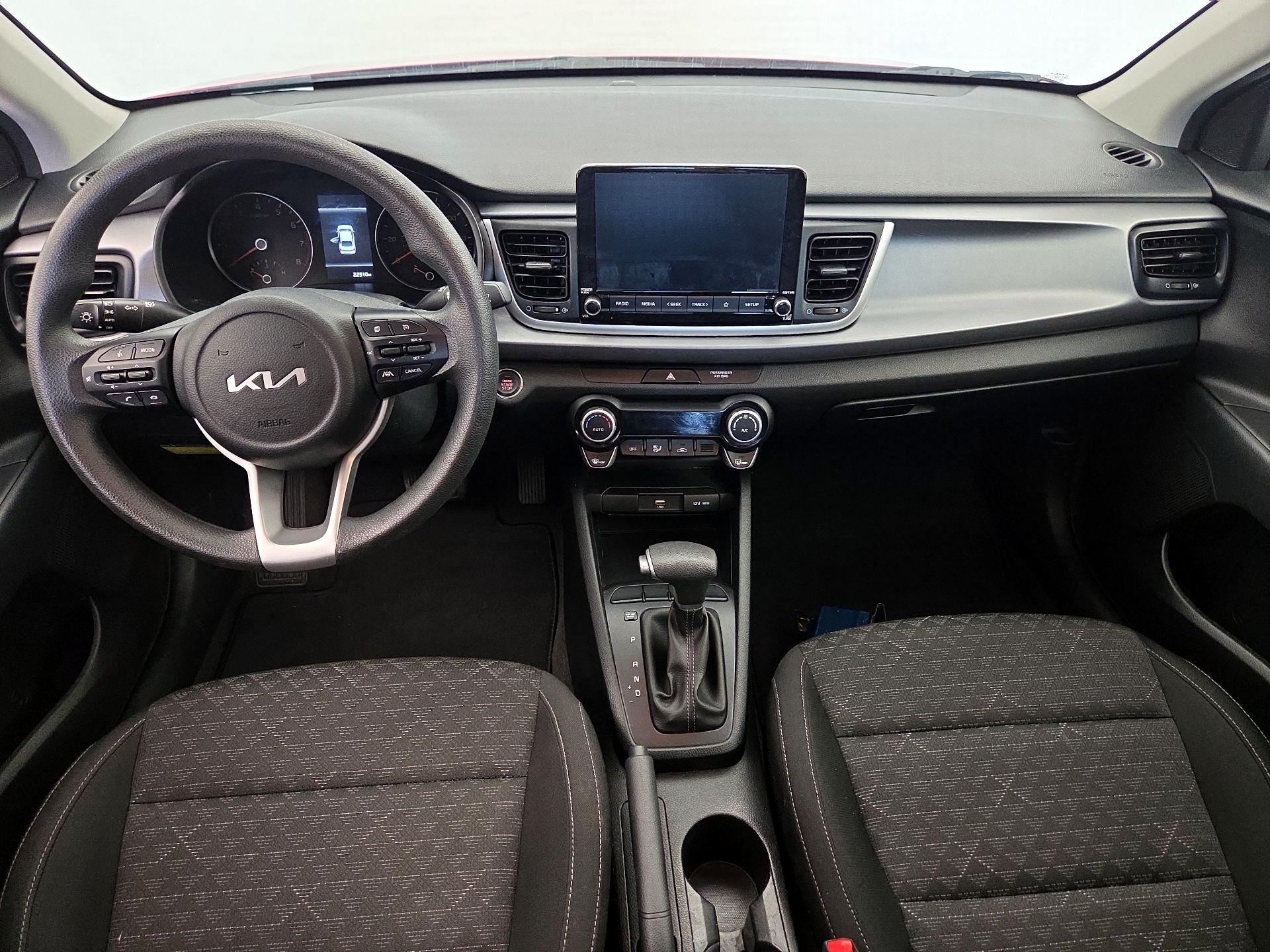 Thumbnail: 2023 Kia Rio - 9