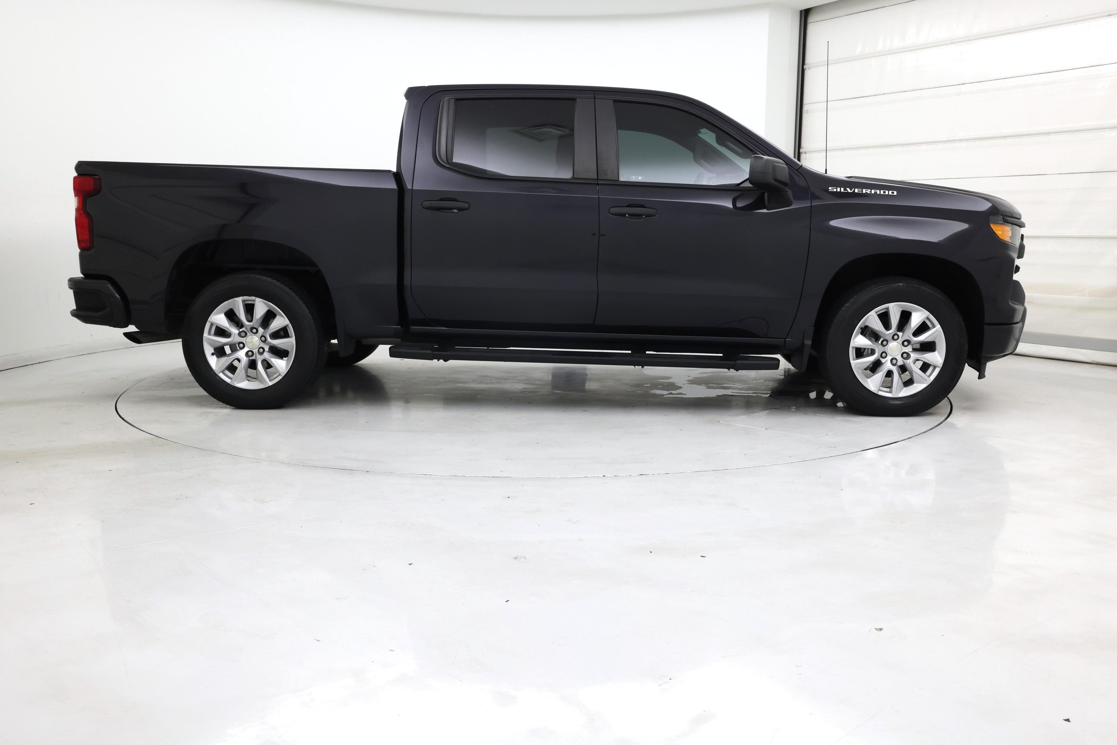 Thumbnail: 2023 Chevrolet Silverado 1500 - 7