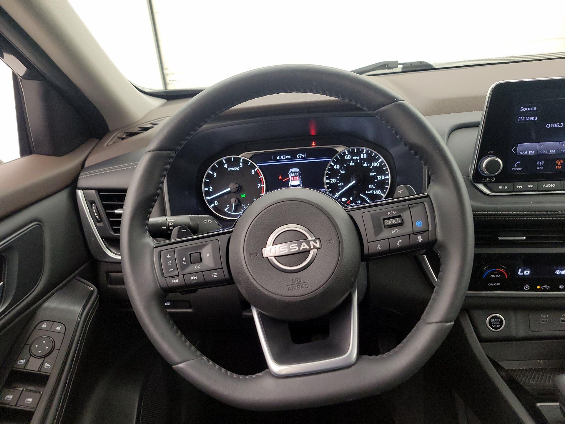 Thumbnail: 2023 Nissan Rogue - 10