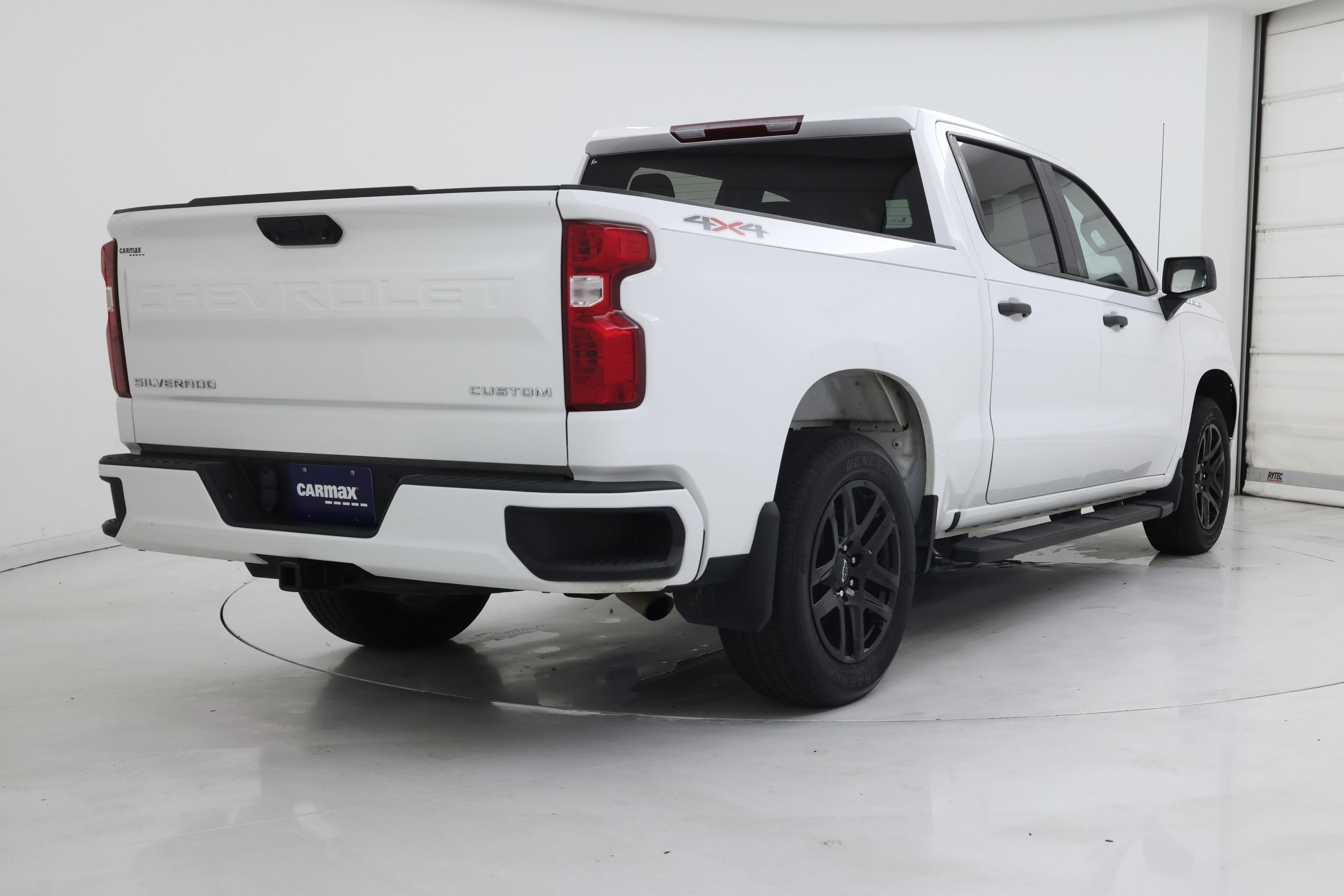 Thumbnail: 2024 Chevrolet Silverado 1500 - 8