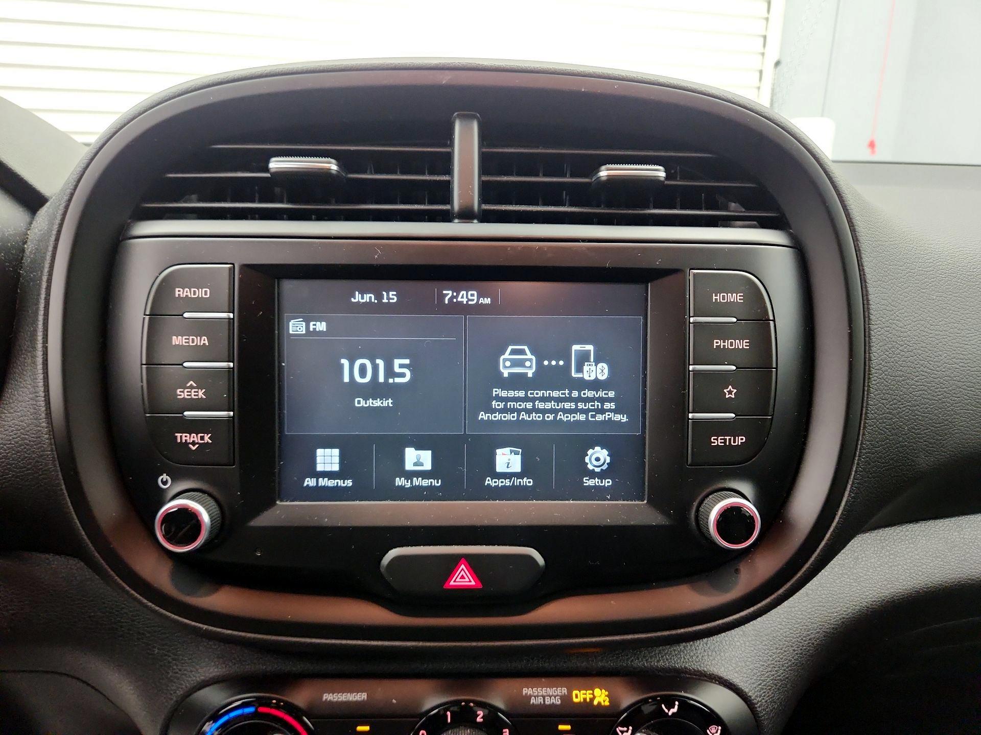 Thumbnail: 2020 Kia Soul - 15