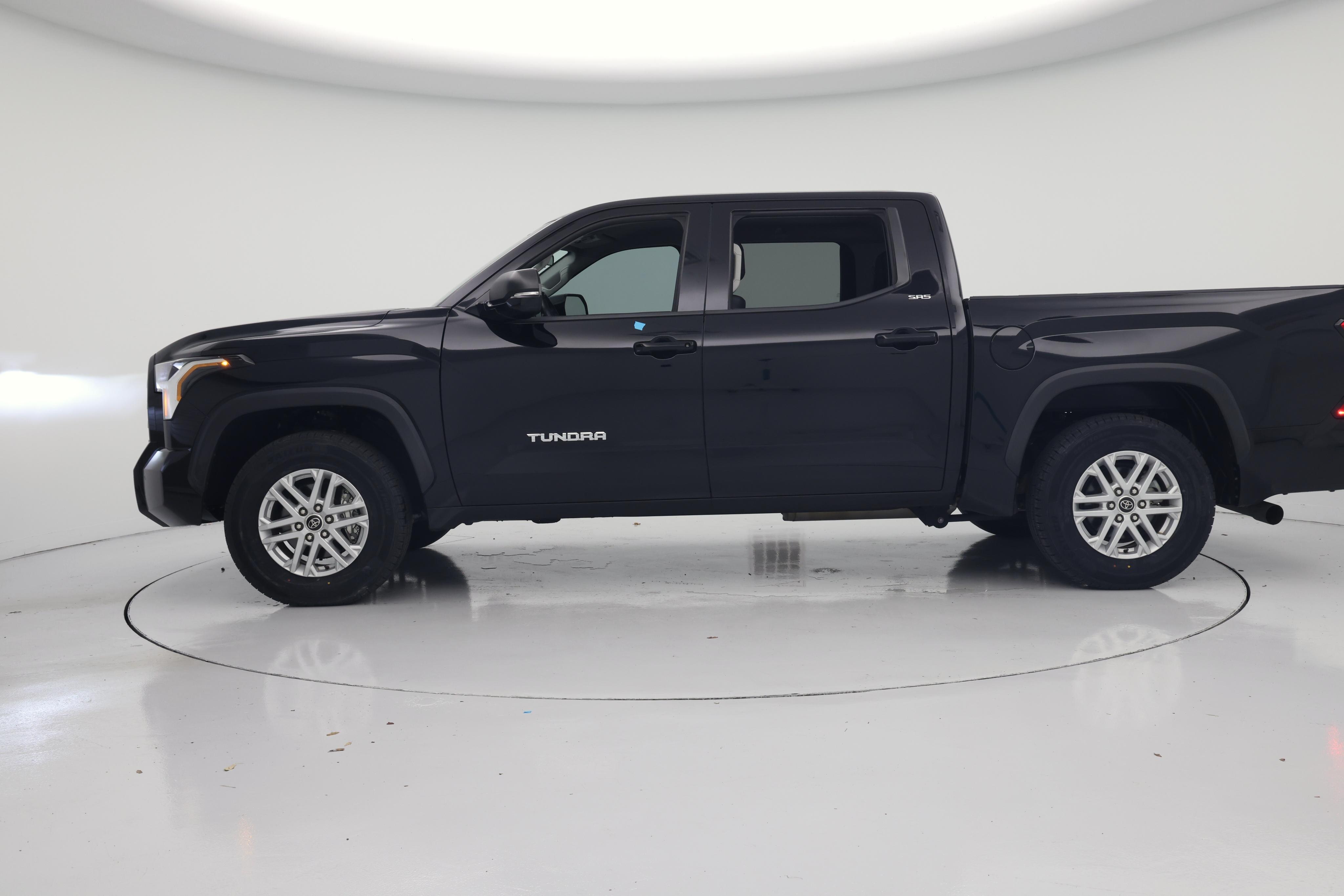 Thumbnail: 2023 Toyota Tundra - 3