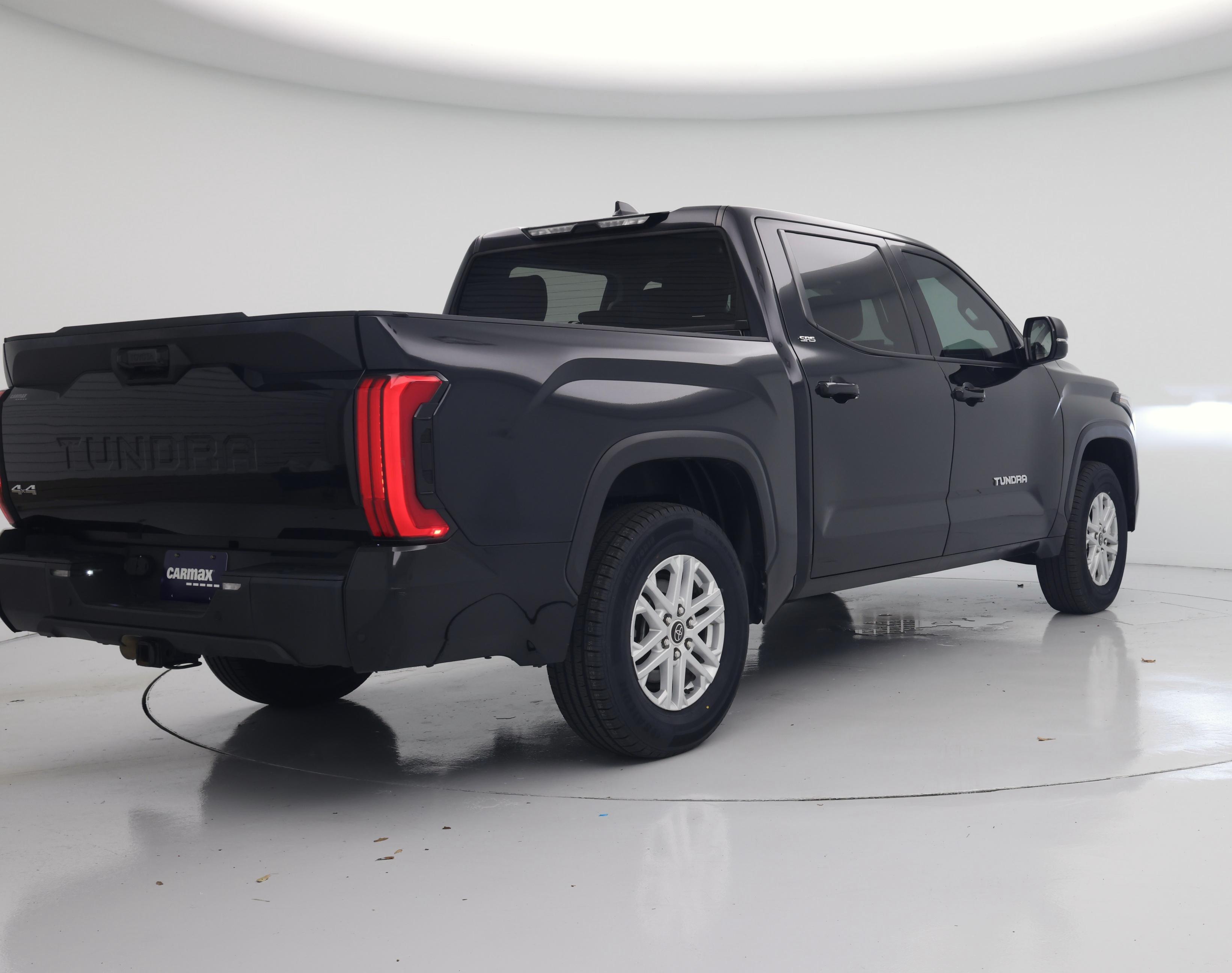 Thumbnail: 2023 Toyota Tundra - 8