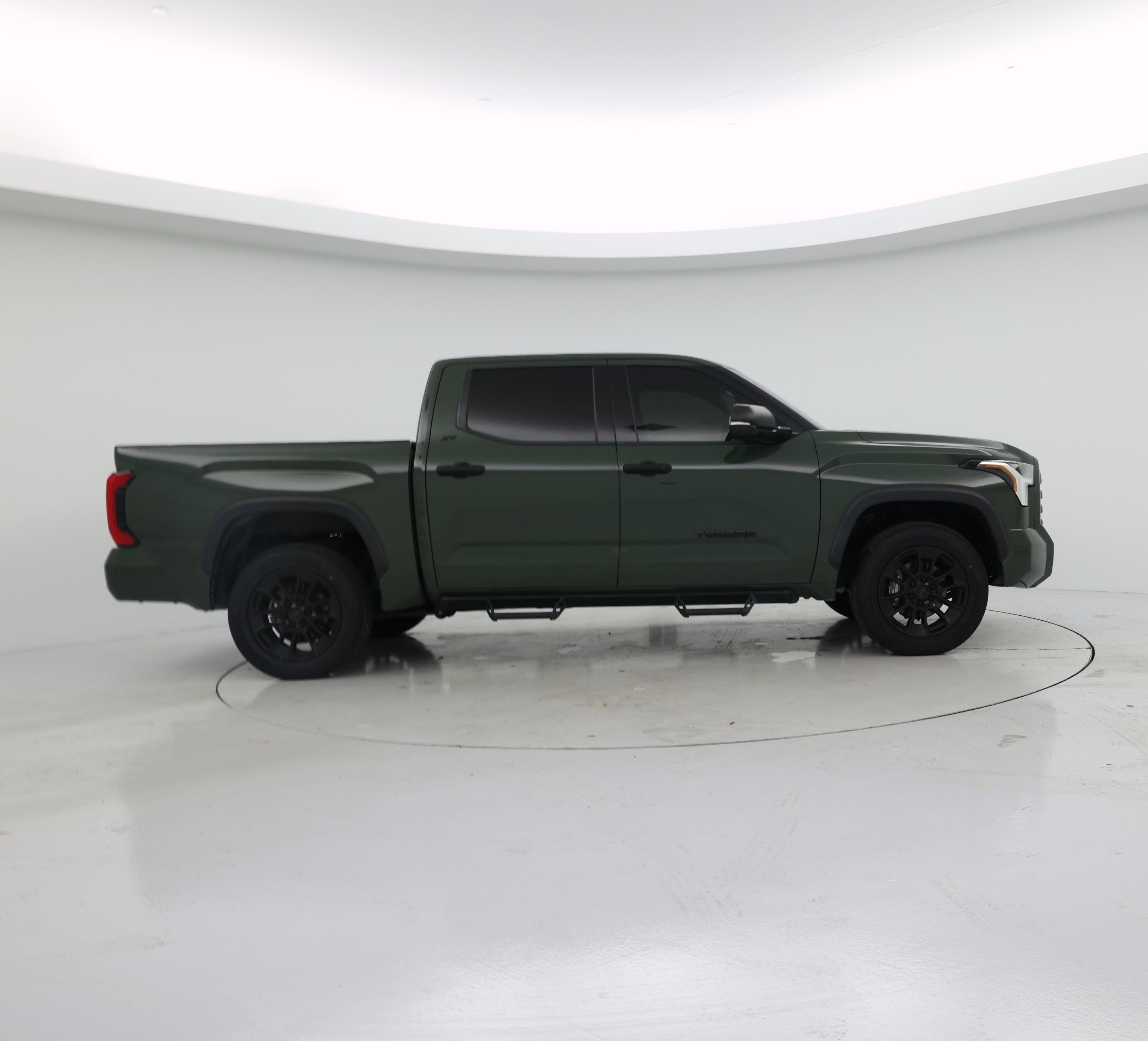 Thumbnail: 2023 Toyota Tundra - 7