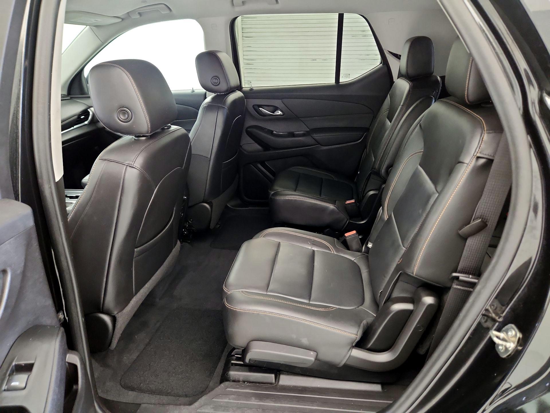 Thumbnail: 2021 Chevrolet Traverse - 19