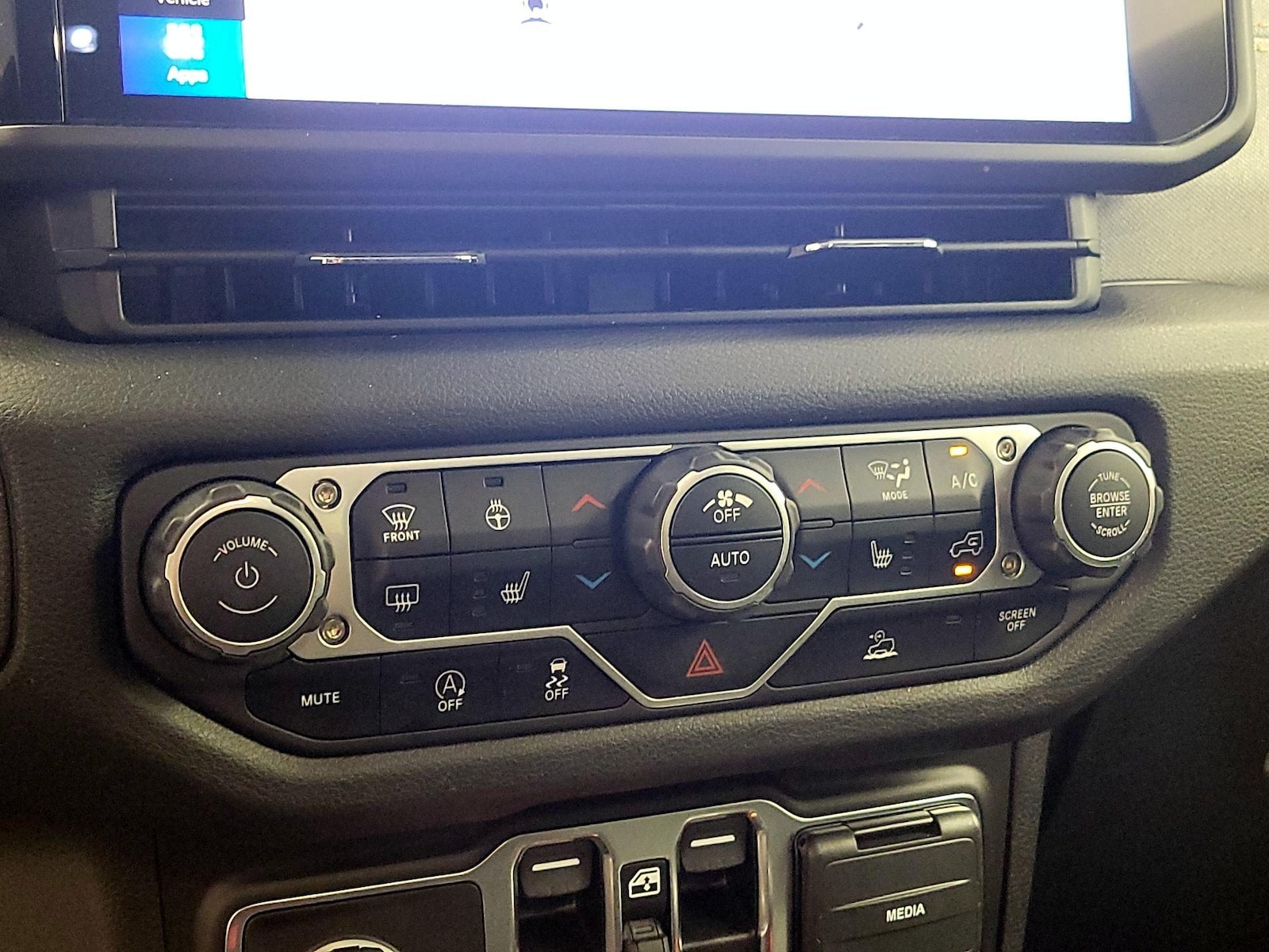 2024 Jeep Wrangler 4-Door Sport S - Photo 17