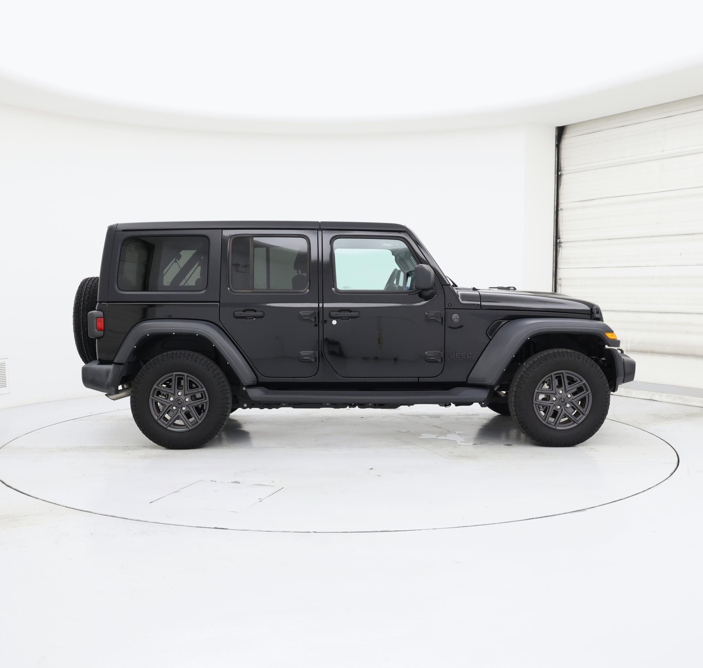 Thumbnail: 2024 Jeep Wrangler - 7