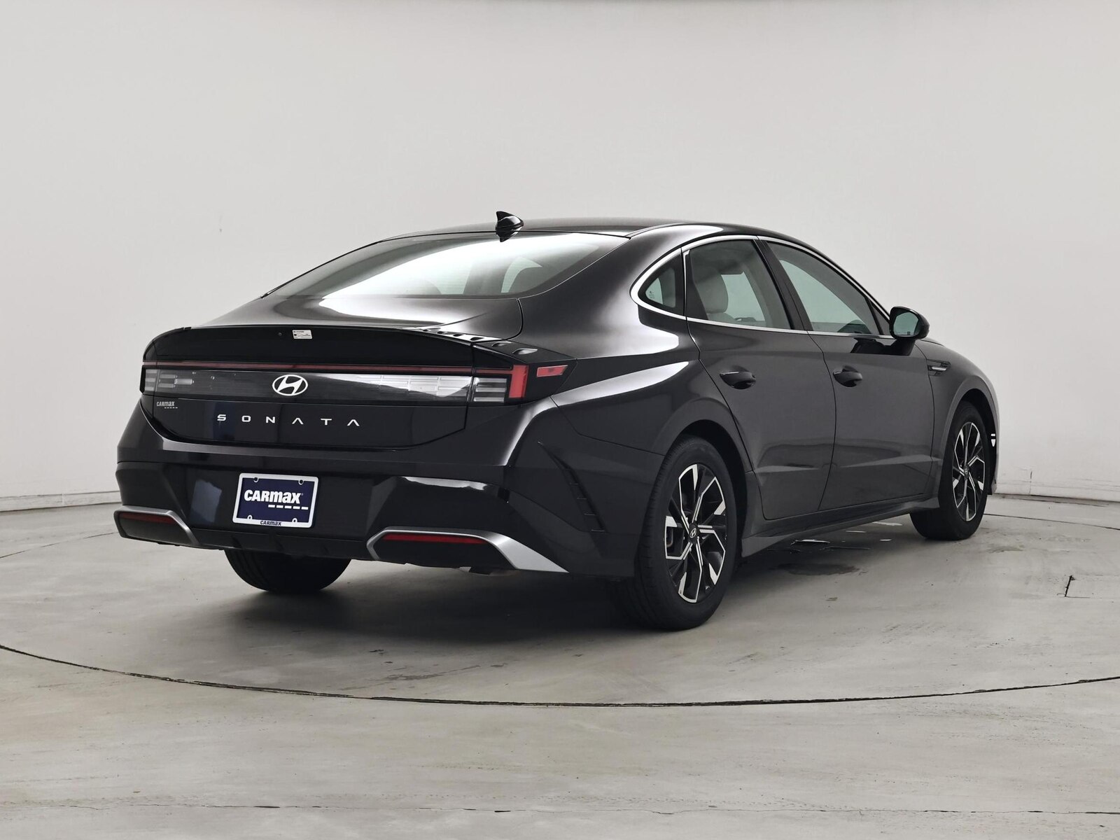 2025 Hyundai Sonata SEL - Photo 9