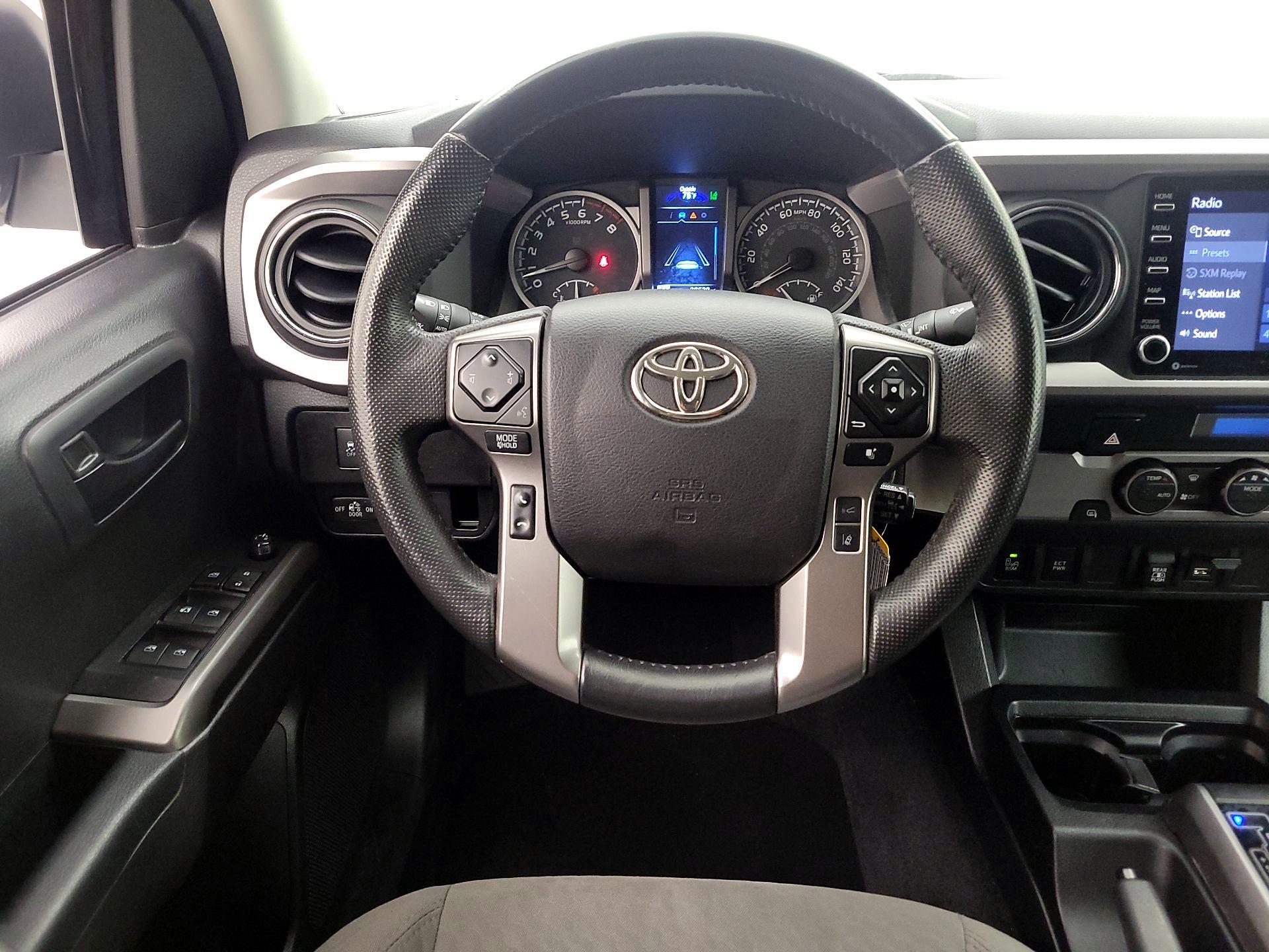 Thumbnail: 2022 Toyota Tacoma - 10
