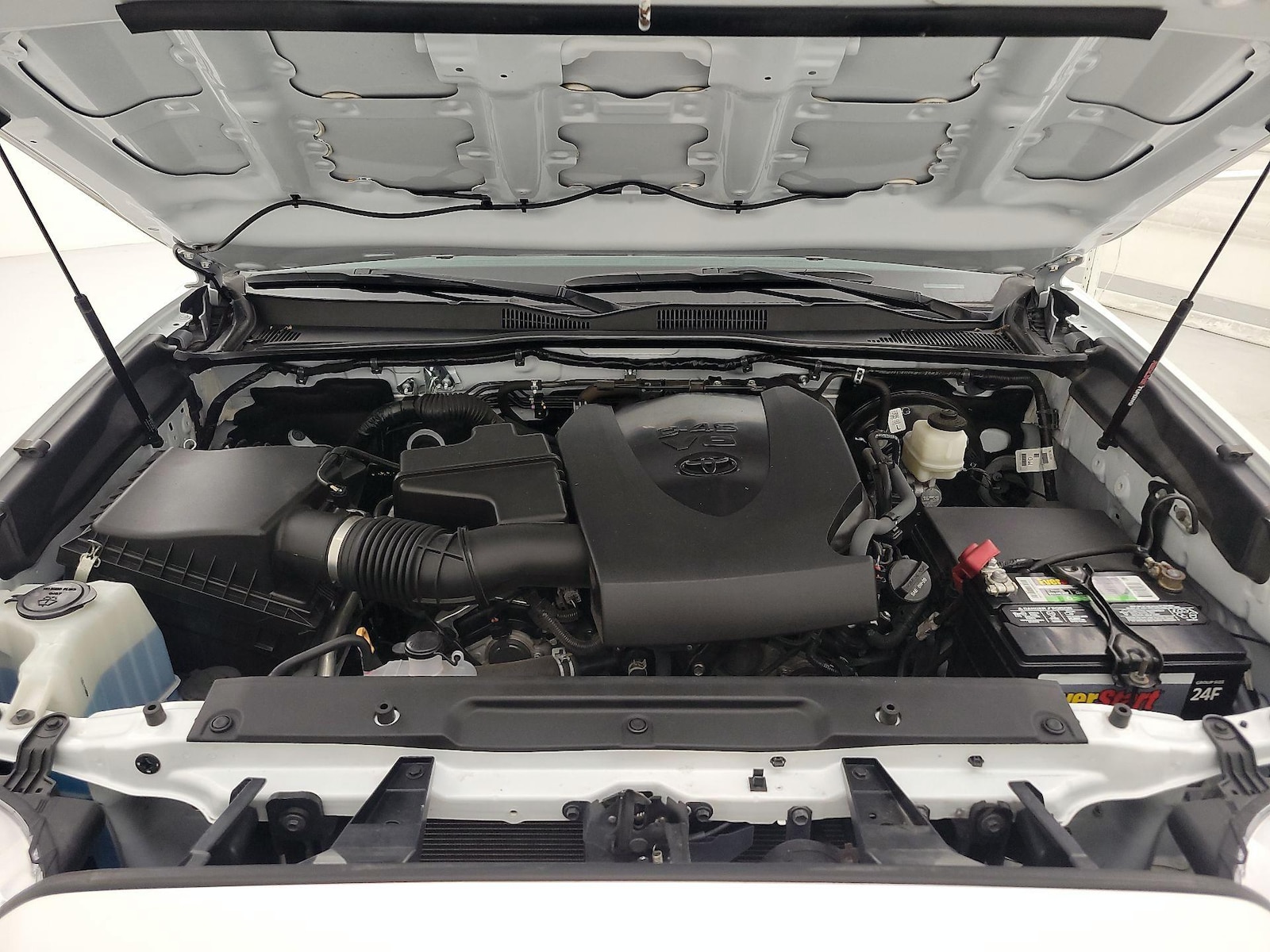 2022 Toyota Tacoma SR5 - Photo 22